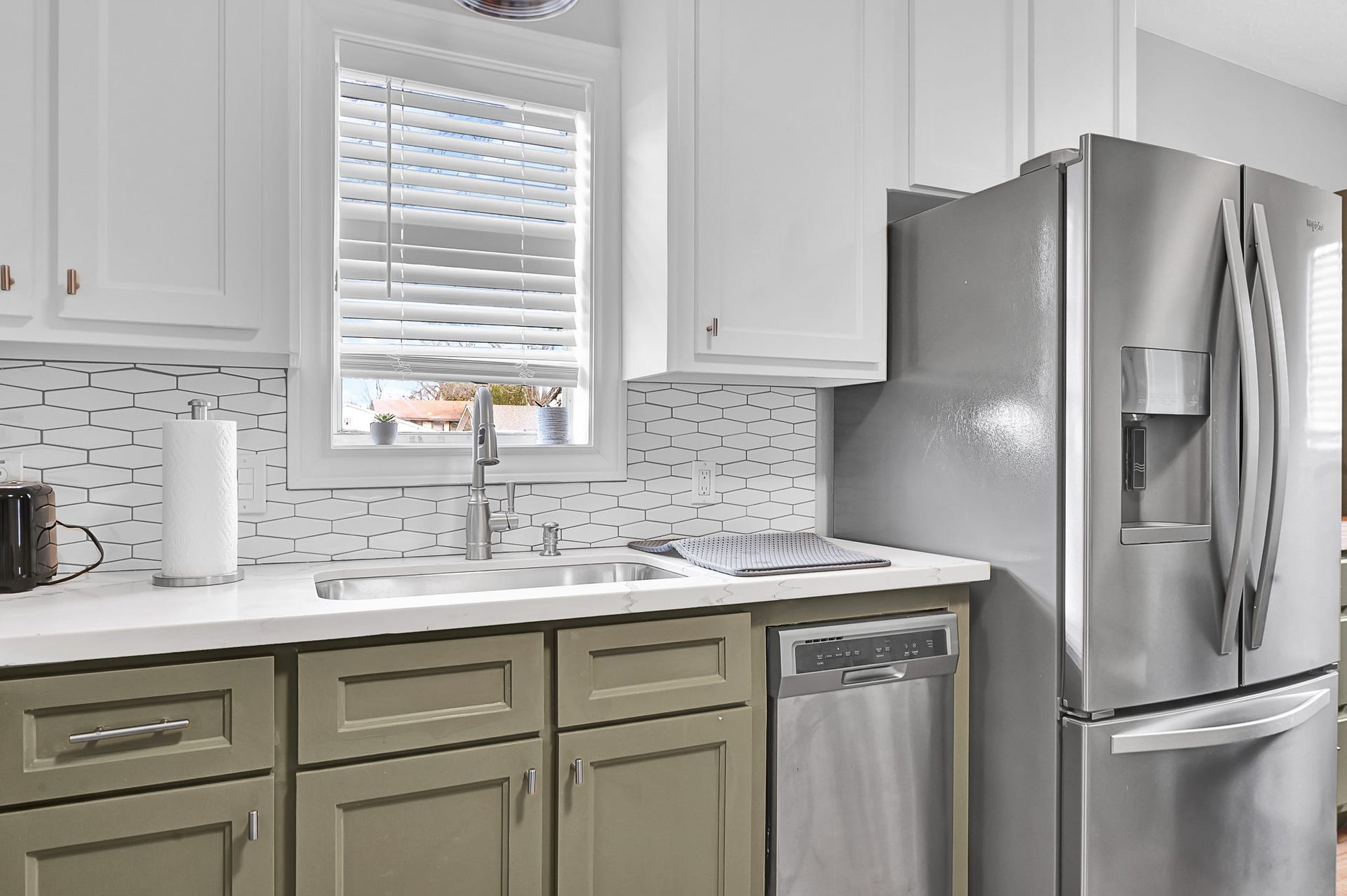 3618 Elysian Street, Houston, TX 77009 3618 Elysian Street, Houston, TX 77009