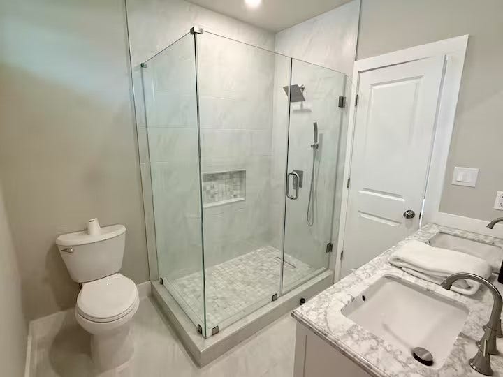 3618 Elysian Street, Houston, TX 77009 3618 Elysian Street, Houston, TX 77009