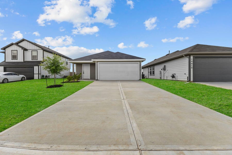 Property photo for 19015 Foxface Peak Court, Hockley, TX
