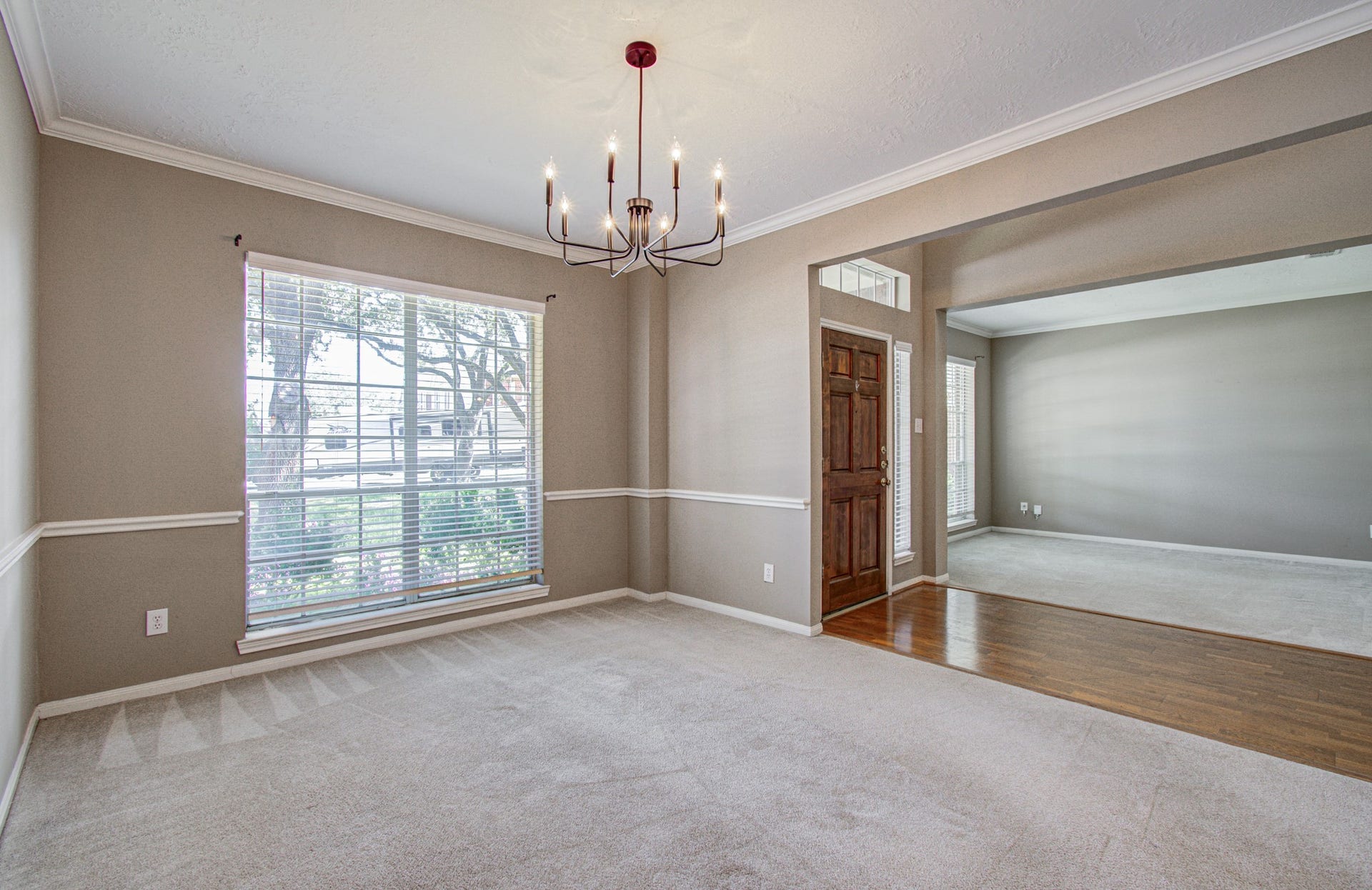 10003 Briarpark Trail Lane, Houston, TX 77064 Dedicated formal dining room provides a separate space for holiday gatherings, dinner parties and special occasions.