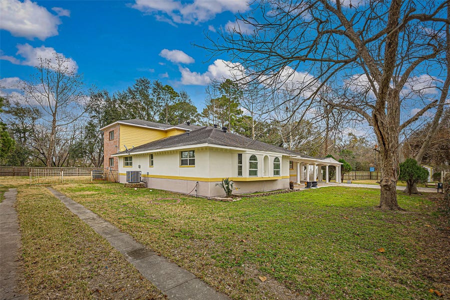 Property photo for 12710 Mcclosky Street, Houston, TX