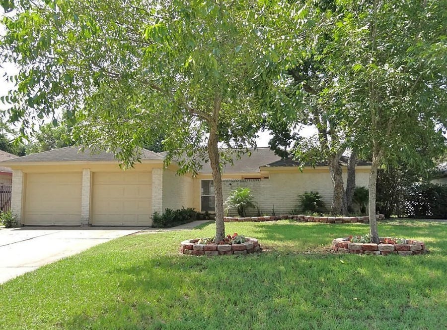 Property photo for 5339 Linda Lane, Katy, TX