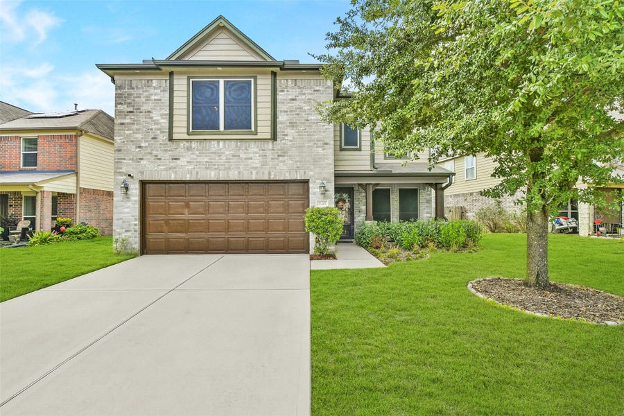 Property photo for 21207 Fox Walk Trail, Humble, TX