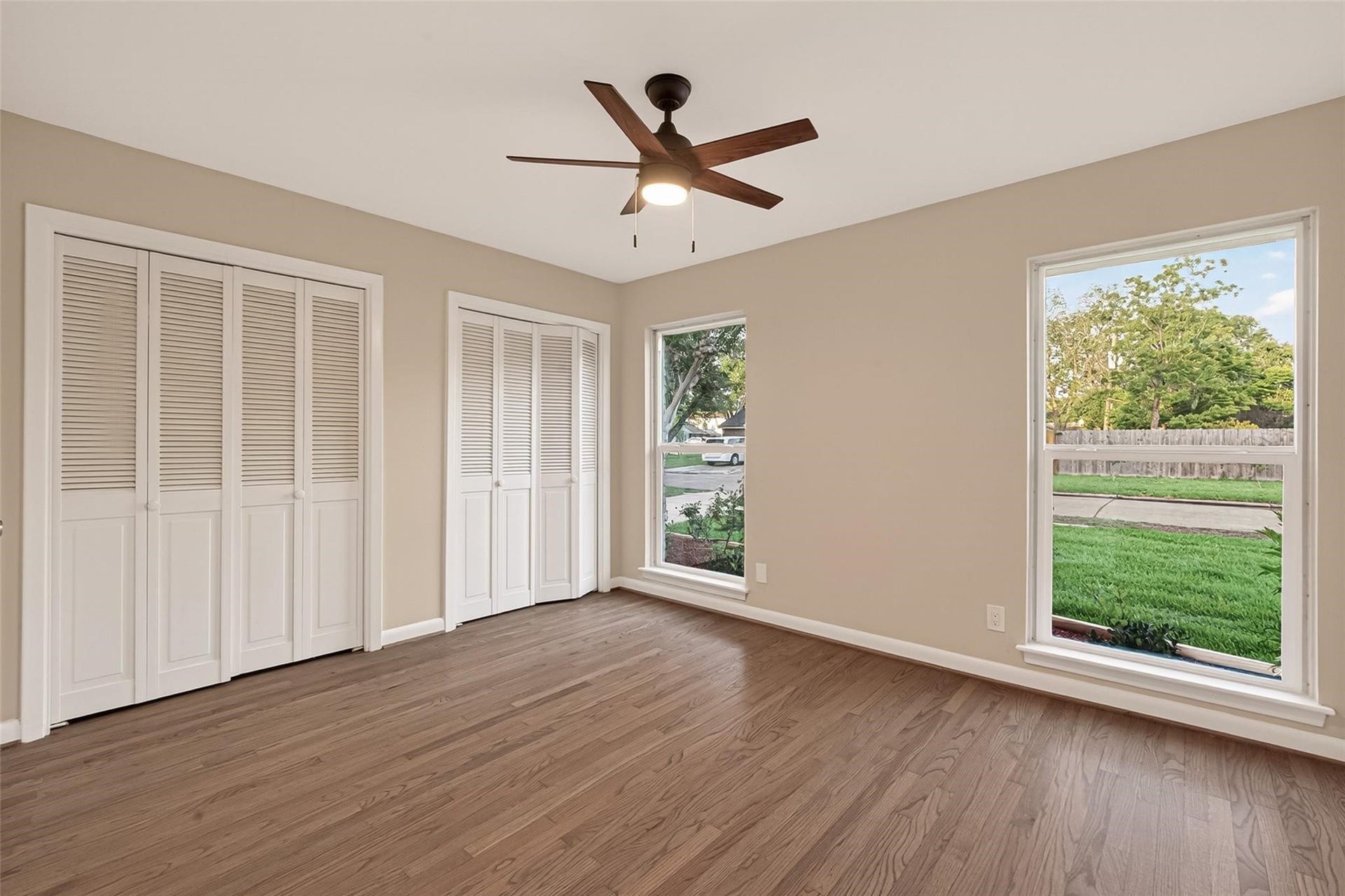 11206 Huggins Drive, Houston, TX 77035 11206 Huggins Drive, Houston, TX 77035