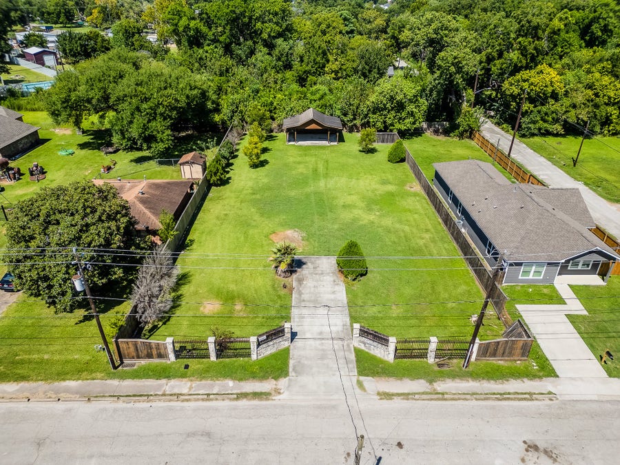 Property photo for 6431 De Priest Street, Houston, TX