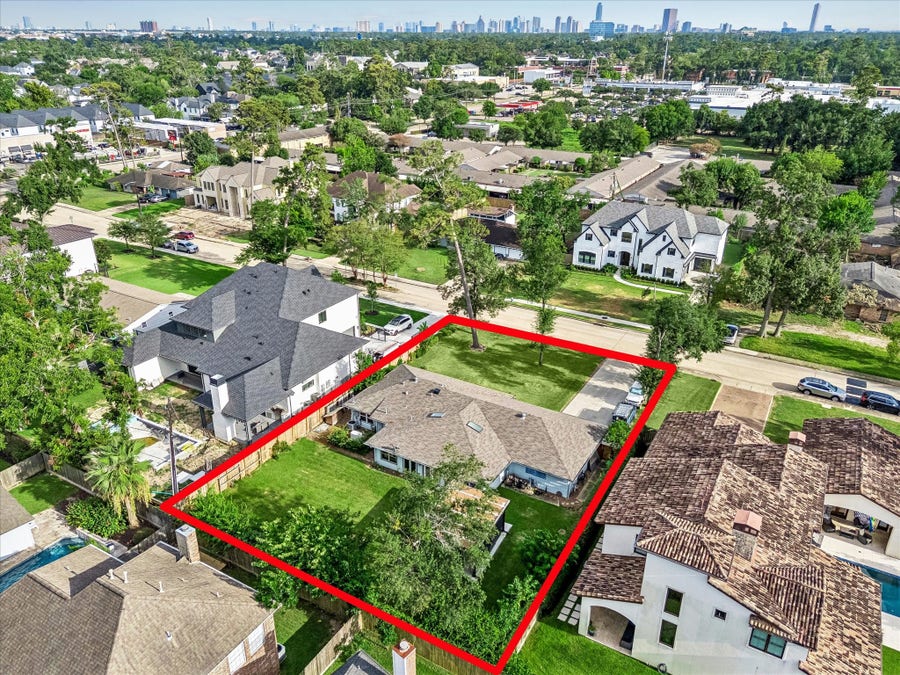 Property photo for 7922 Westwood Drive, Houston, TX