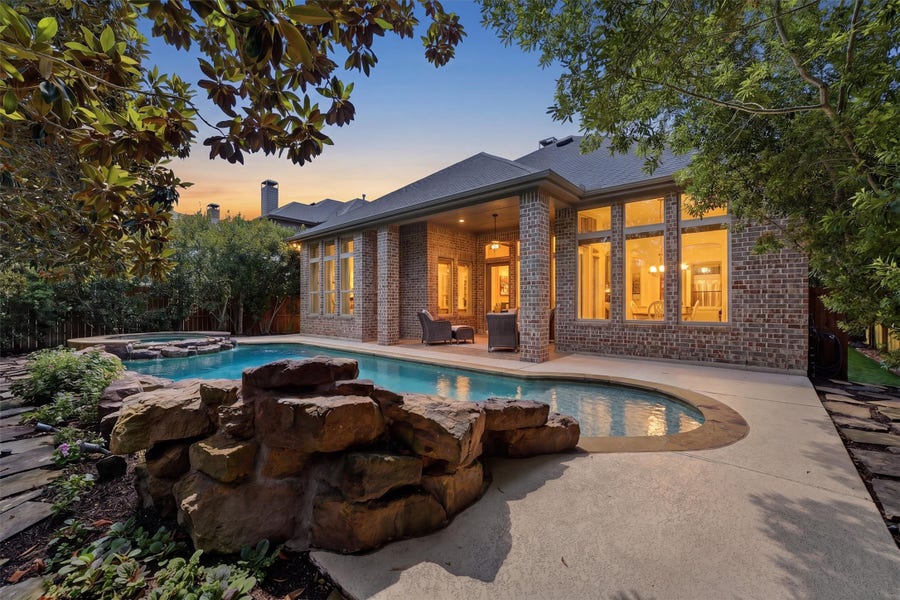 Property photo for 27118 Cross Pointe Ct Court, Fulshear, TX