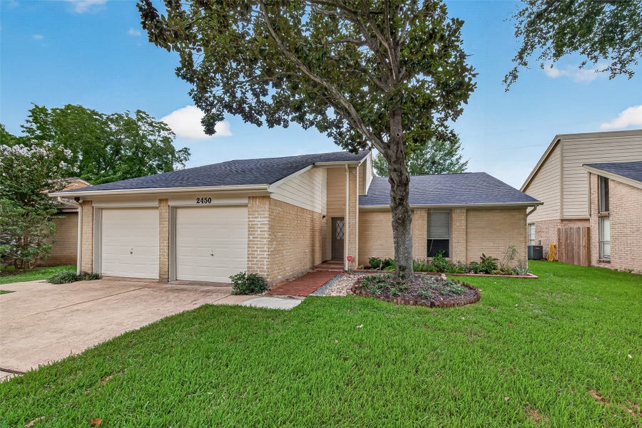 Property photo for 2450 Long Reach Drive, Sugar Land, TX