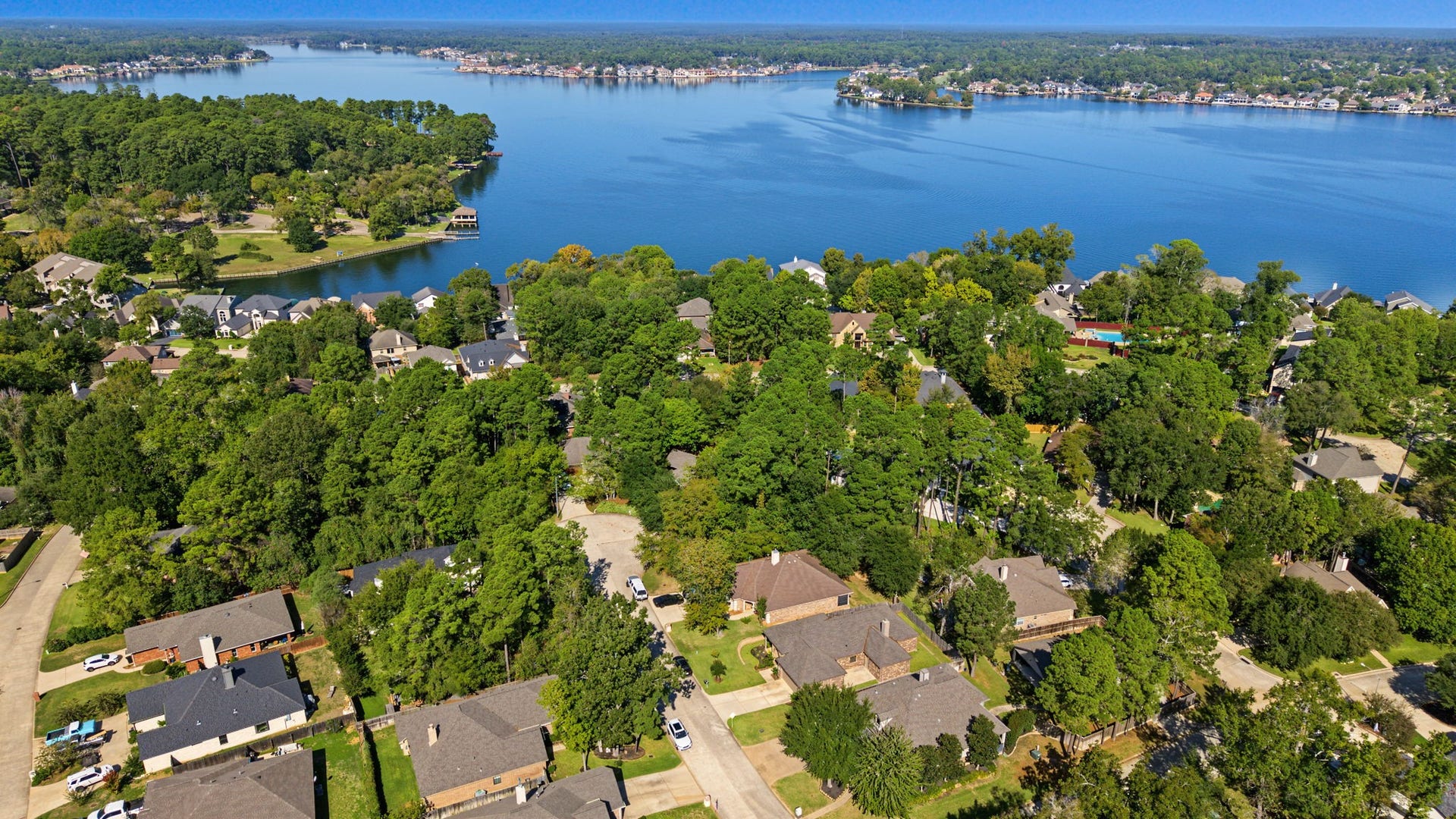 13614 STEAMBOAT SPRINGS, Montgomery, TX 77356 13614 STEAMBOAT SPRINGS, Montgomery, TX 77356