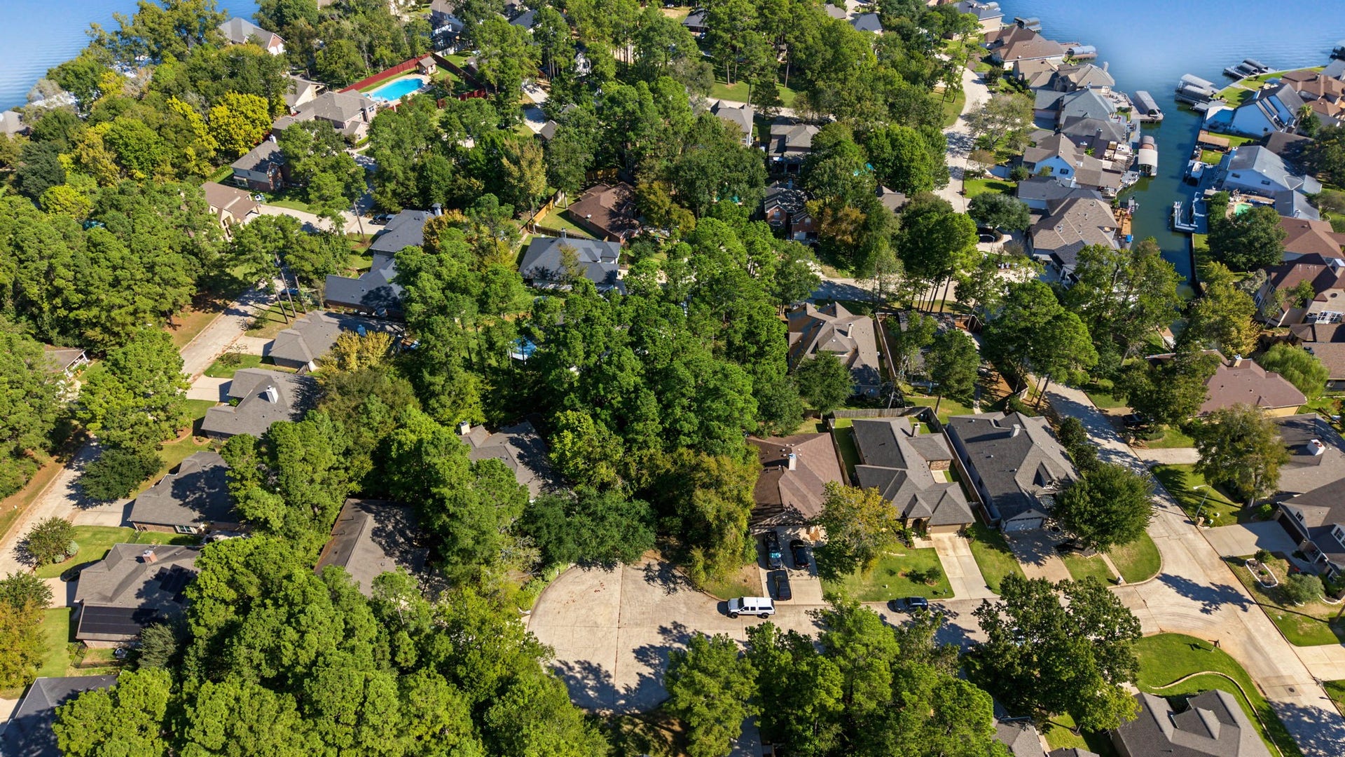 13614 STEAMBOAT SPRINGS, Montgomery, TX 77356 Build your dream home on this beautiful wooded cul-de-sac lot in the desirable Walden on Lake Conroe community!