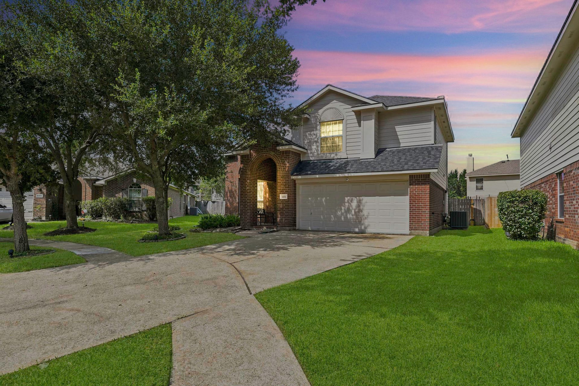 1211 Watermoon, Richmond, TX 77469 Welcome to 1211 Watermoon!