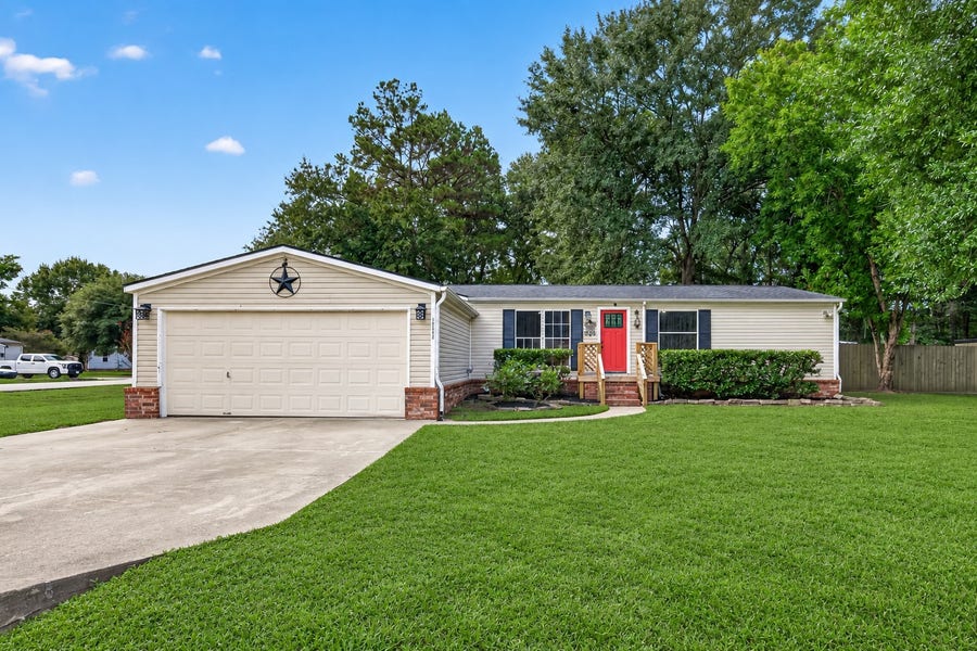 Property photo for 16396 Red Tail Hawk Court, Conroe, TX