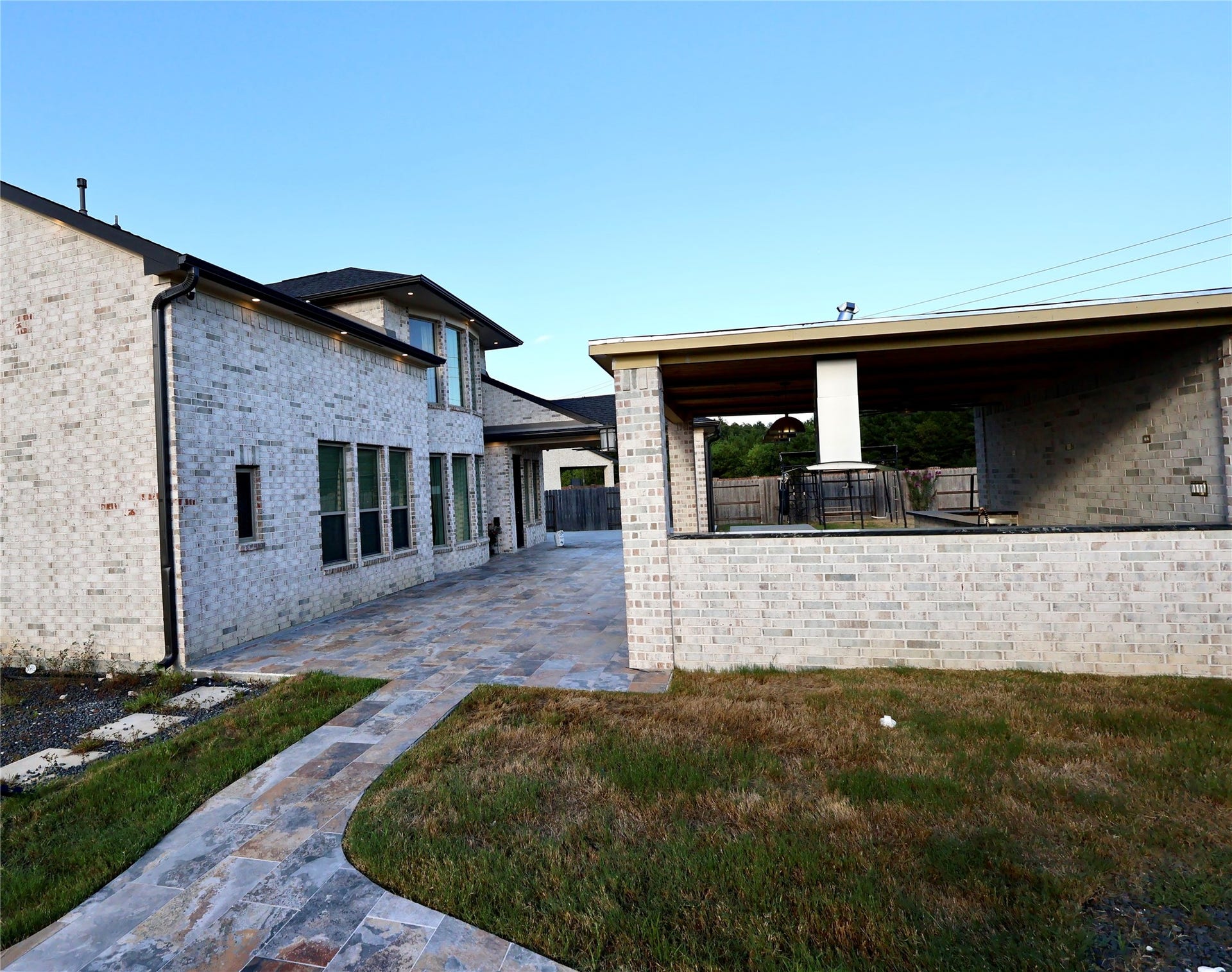 452 Pace Bend Court, New Caney, TX 77357