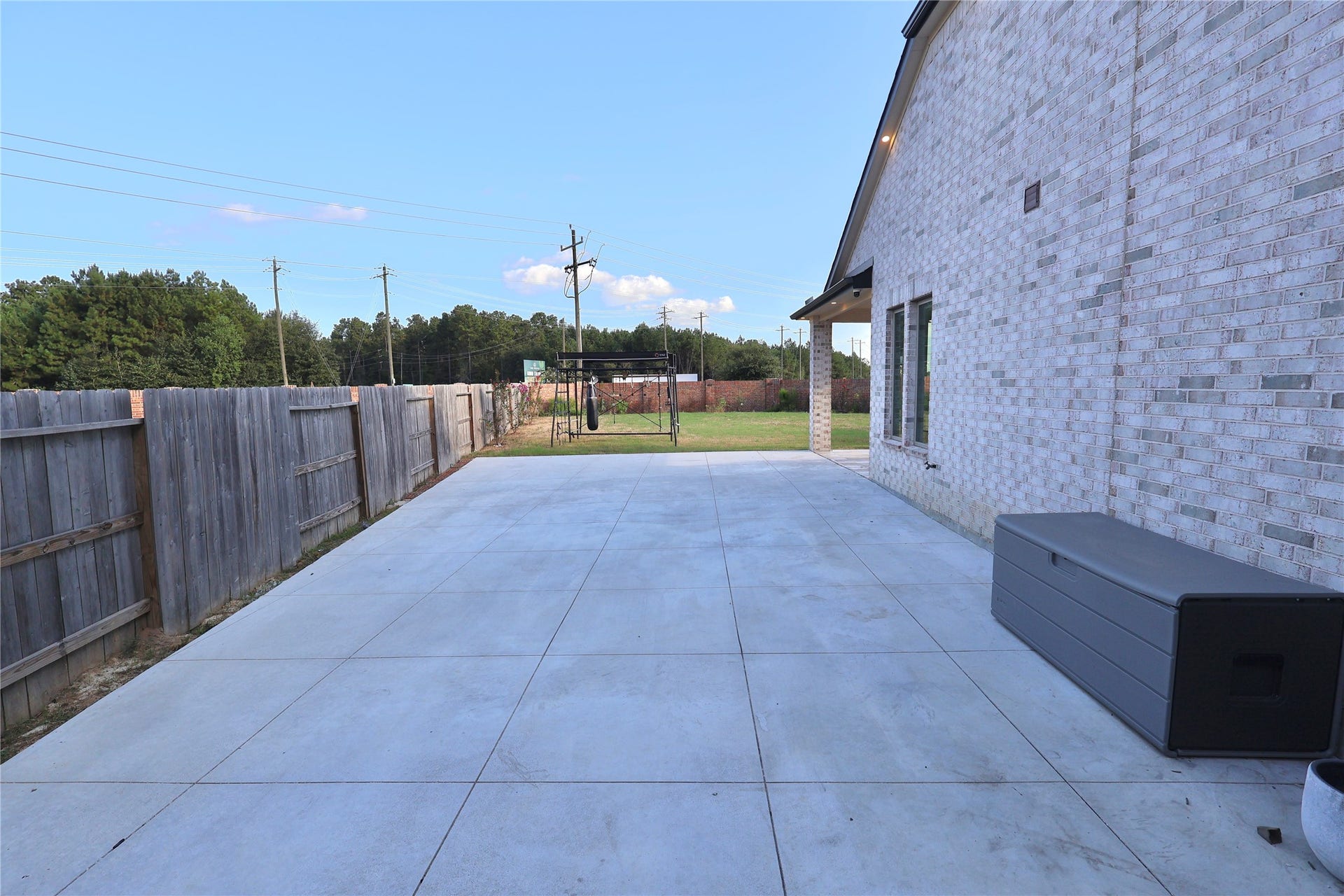 452 Pace Bend Court, New Caney, TX 77357
