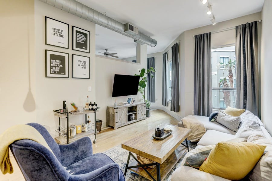 Property photo for 1901 Post Oak Boulevard, #3502, Houston, TX