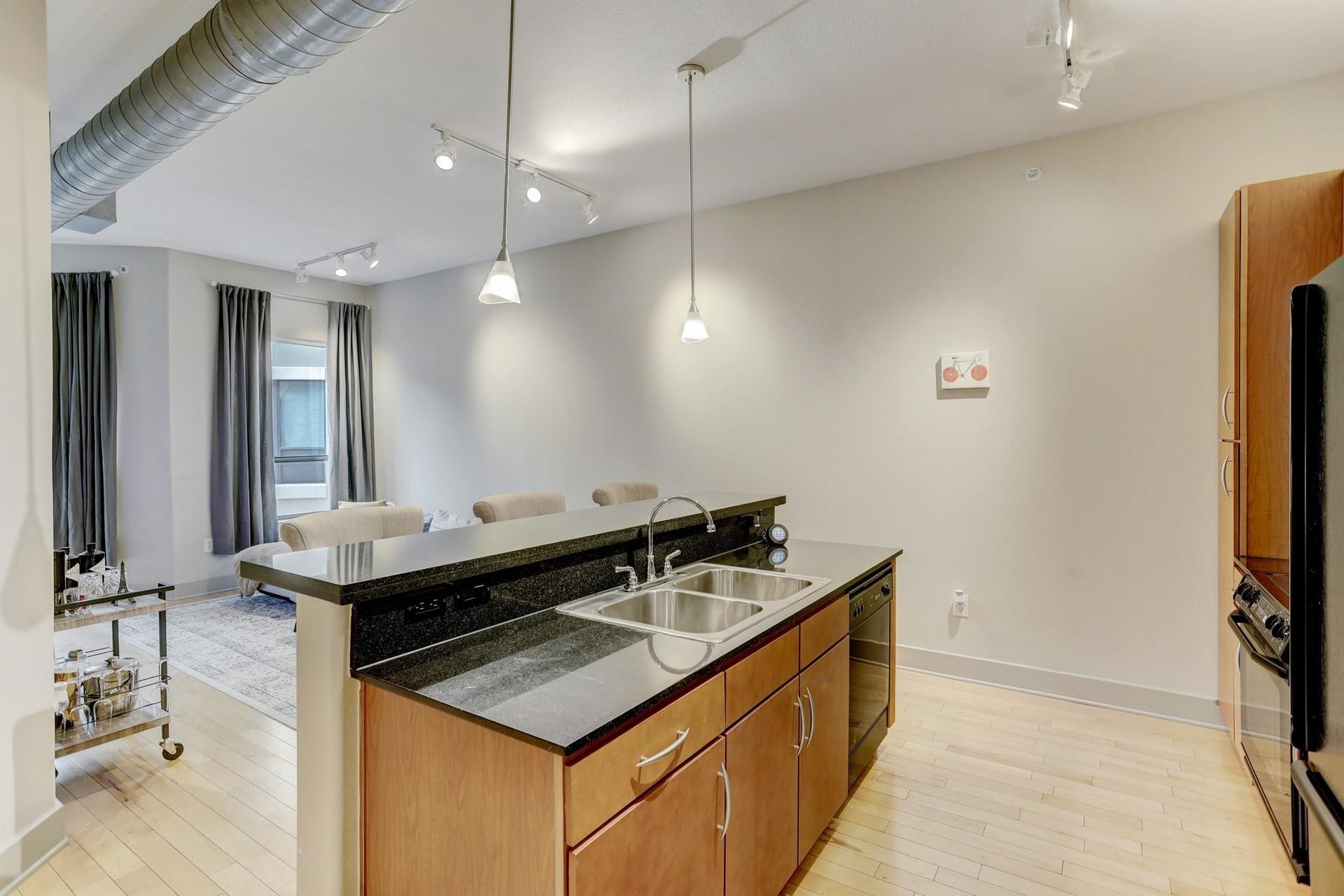 1901 Post Oak Boulevard, #3502, Houston, TX 77056 Easy living and cleaning at this upscale condo.