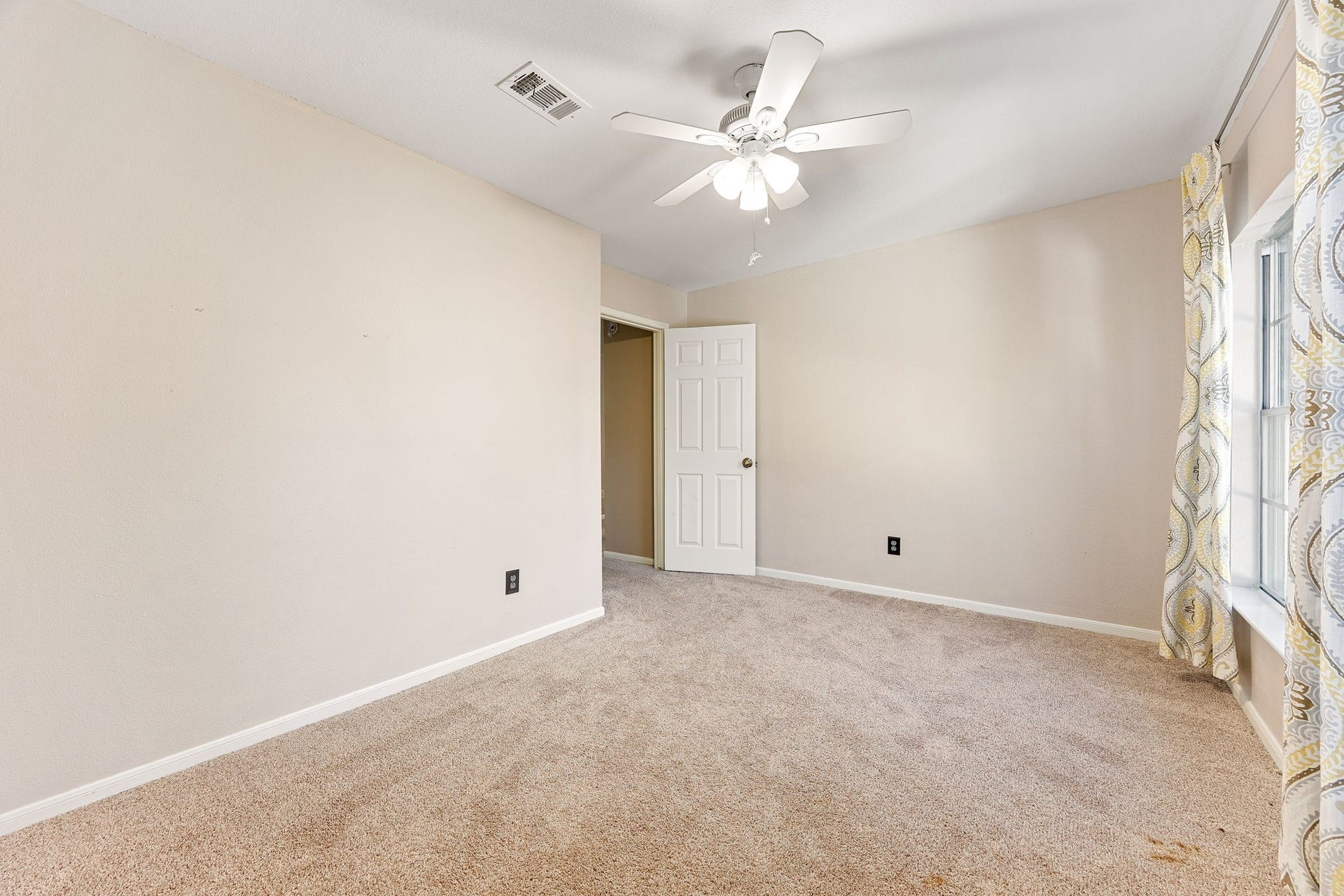 7510 Blue Bonnet Run Court, Houston, TX 77095 7510 Blue Bonnet Run Court, Houston, TX 77095