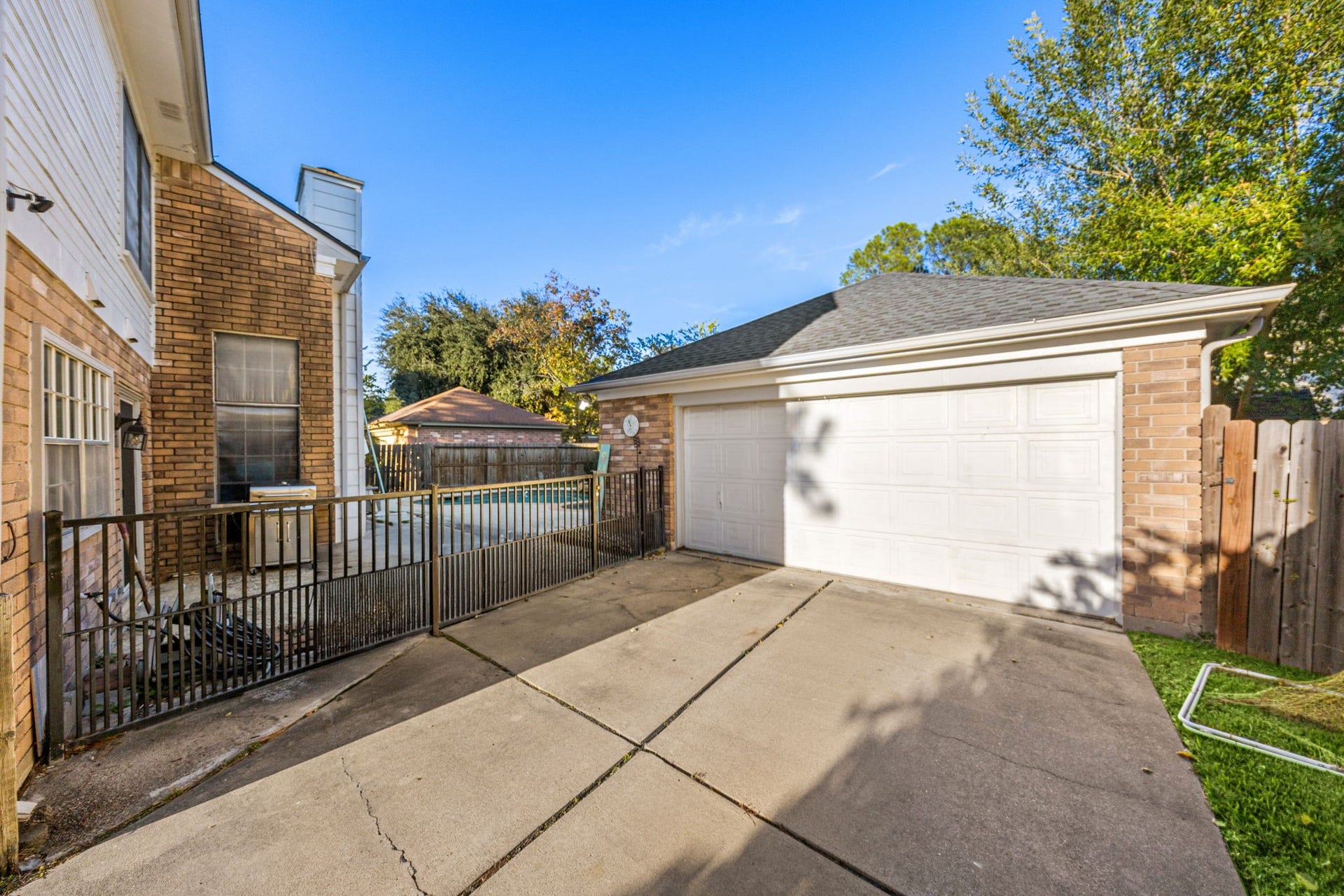 7510 Blue Bonnet Run Court, Houston, TX 77095 7510 Blue Bonnet Run Court, Houston, TX 77095