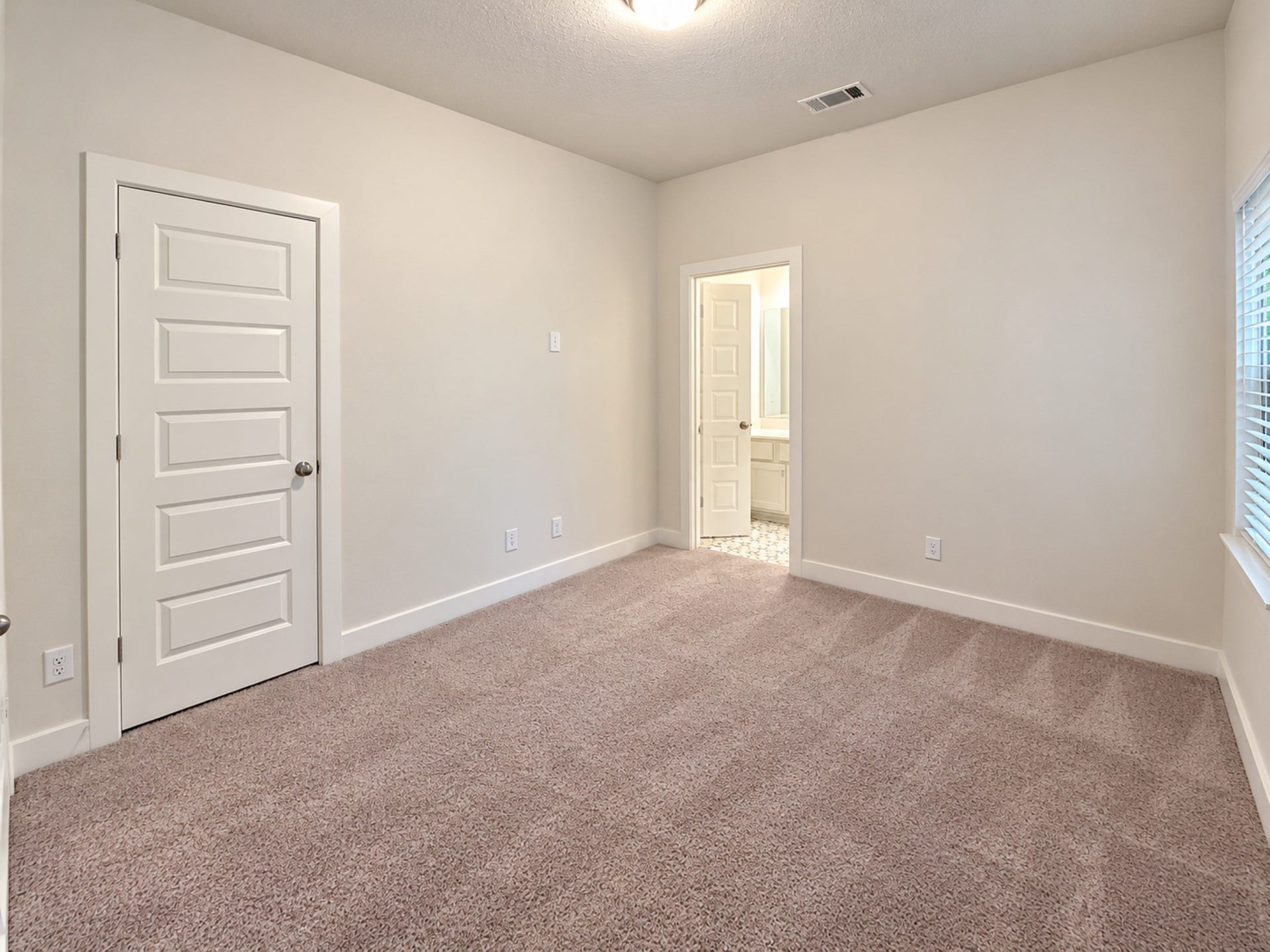 7207 Winterberry Glen Lane, Katy, TX 77493