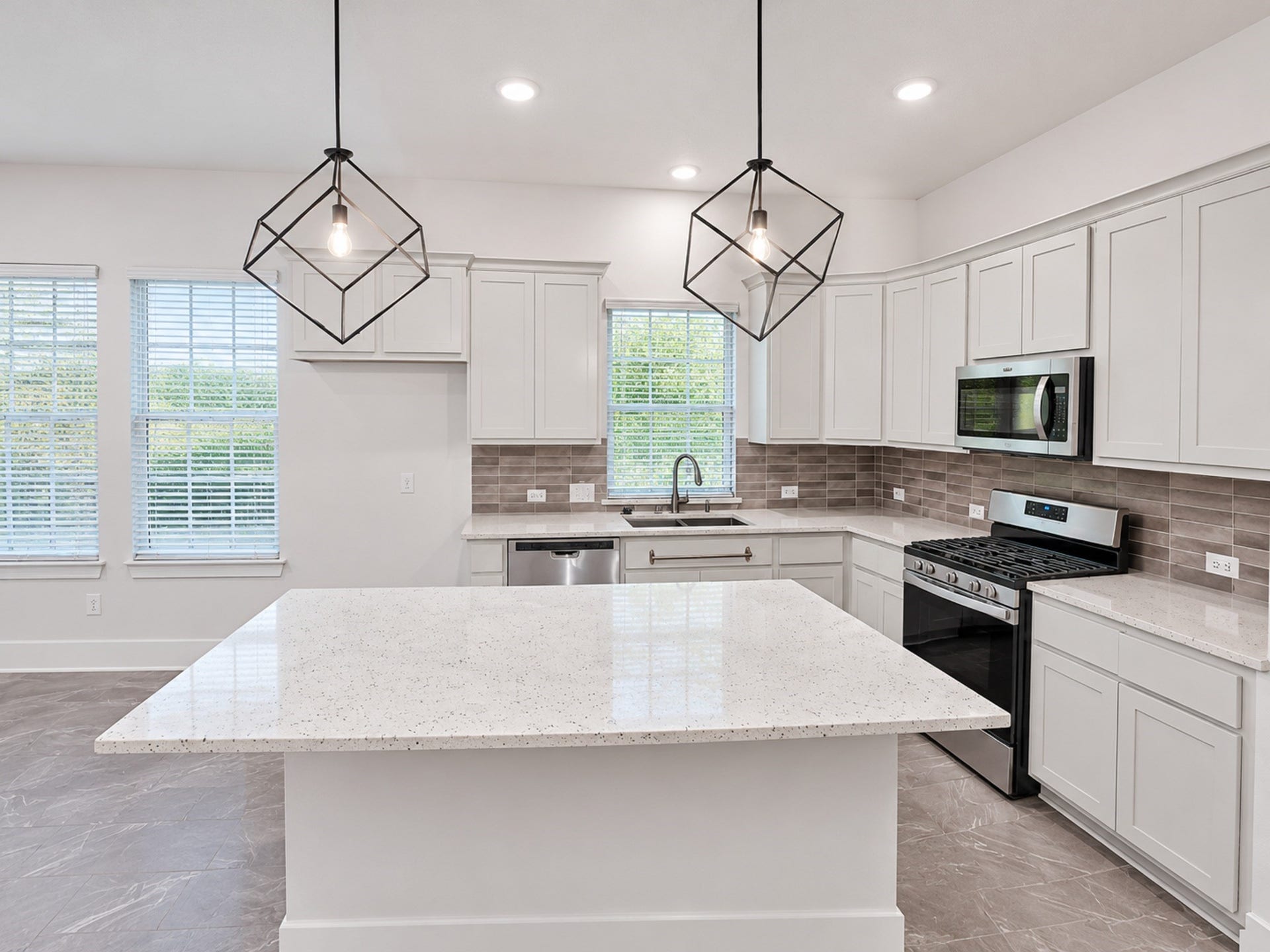 7207 Winterberry Glen Lane, Katy, TX 77493