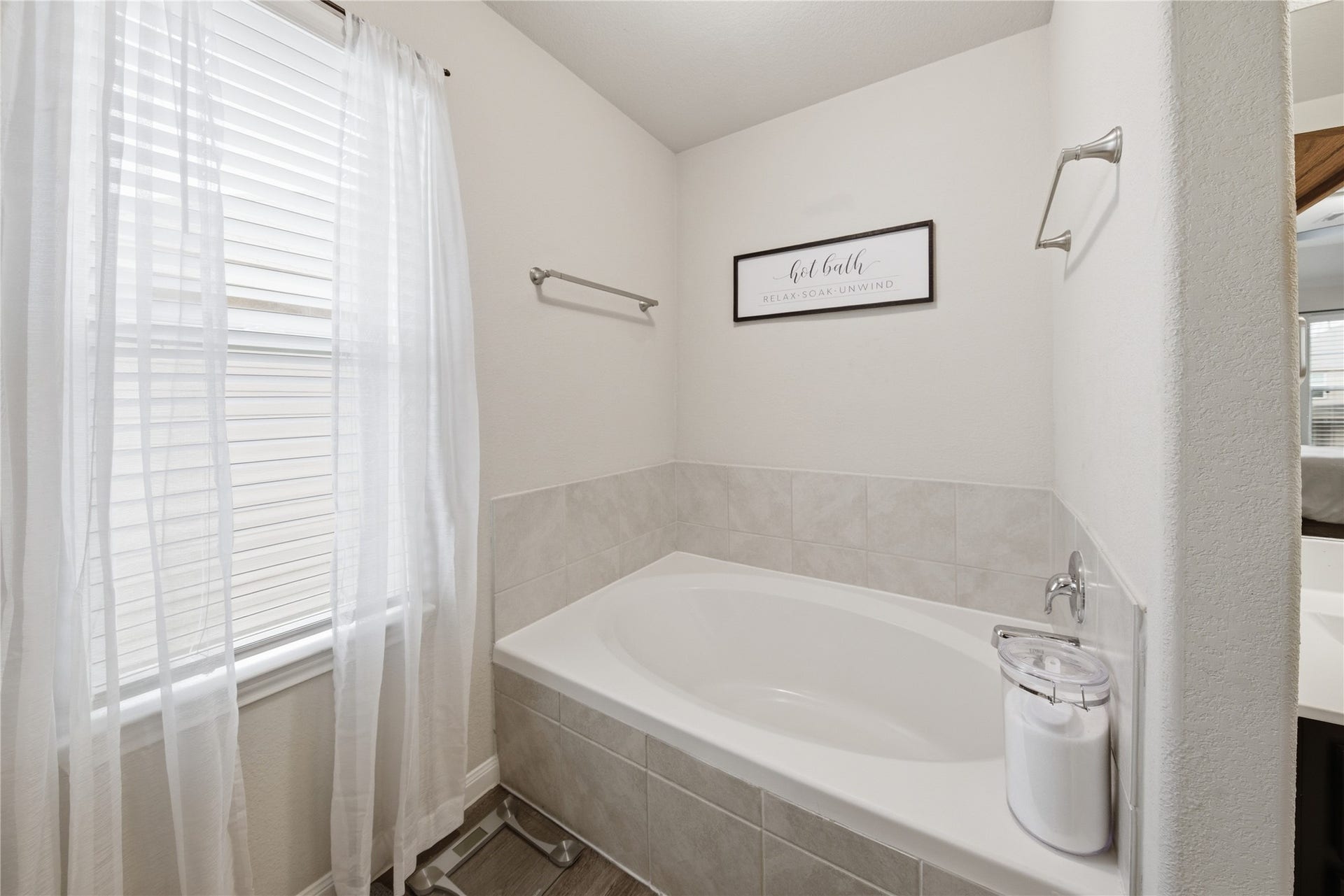 13620 Collier Park Lane, Willis, TX 77378 13620 Collier Park Lane, Willis, TX 77378