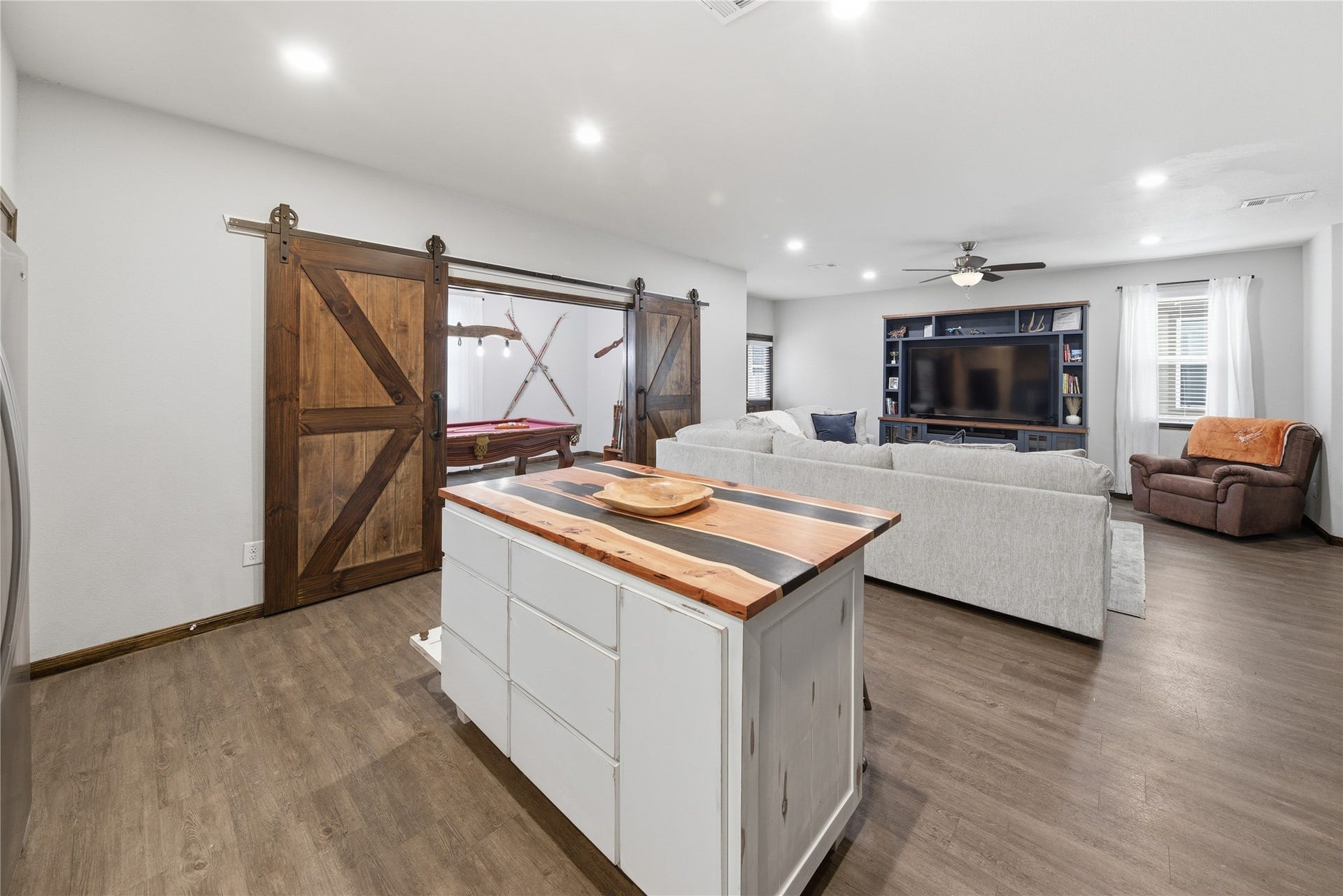 13620 Collier Park Lane, Willis, TX 77378 13620 Collier Park Lane, Willis, TX 77378