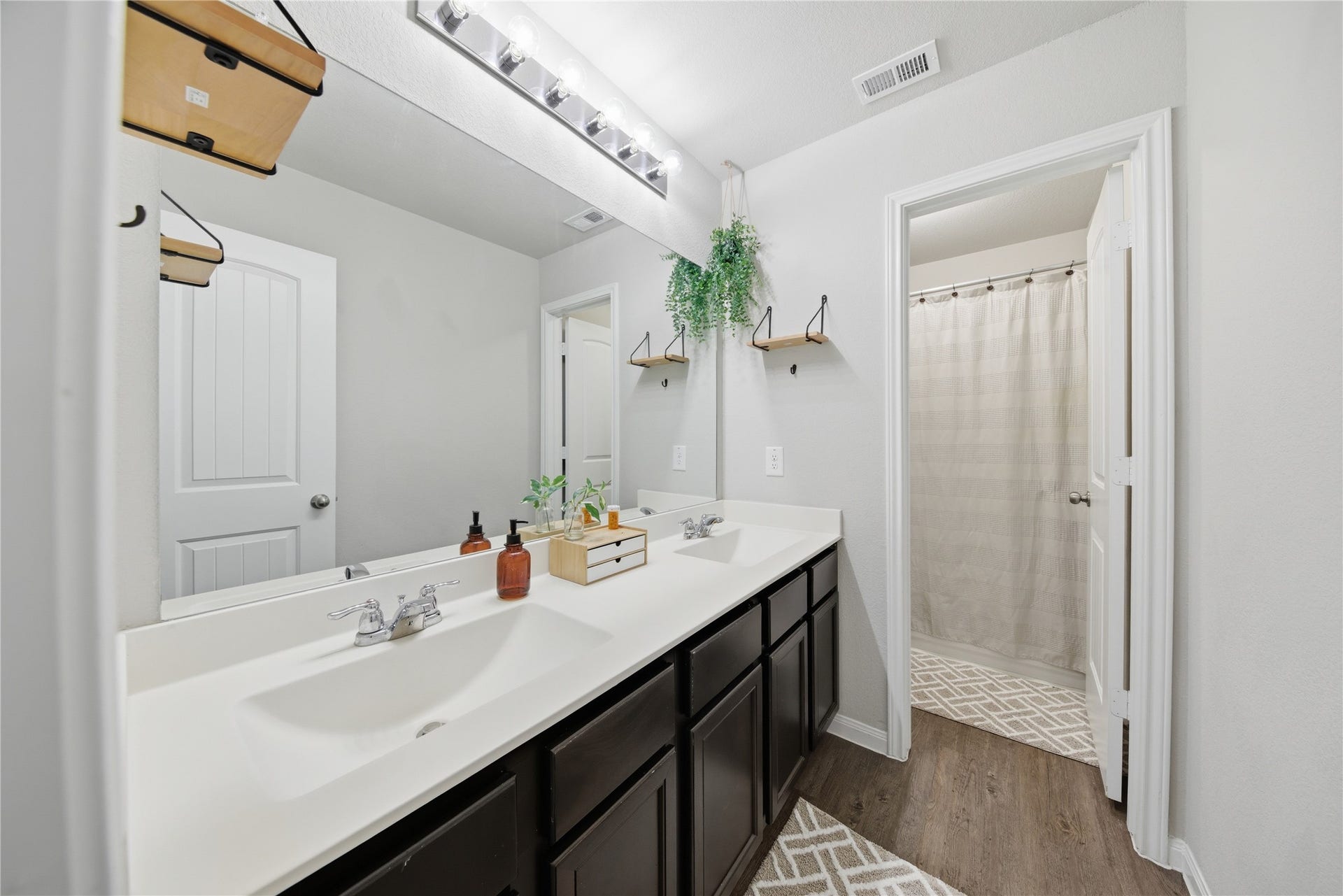 13620 Collier Park Lane, Willis, TX 77378 13620 Collier Park Lane, Willis, TX 77378