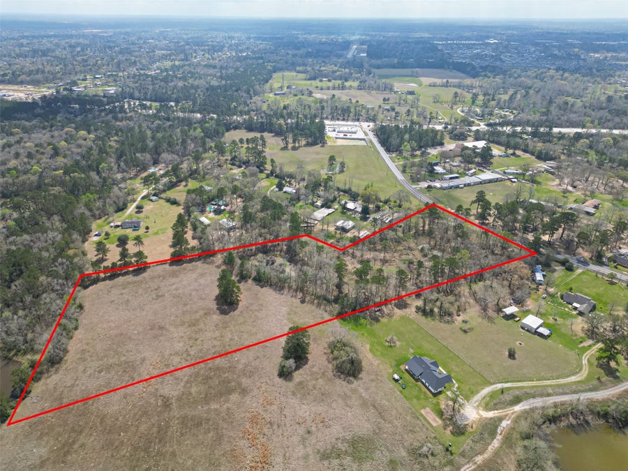 Property photo for 1004 Kelley Road, Conroe, TX