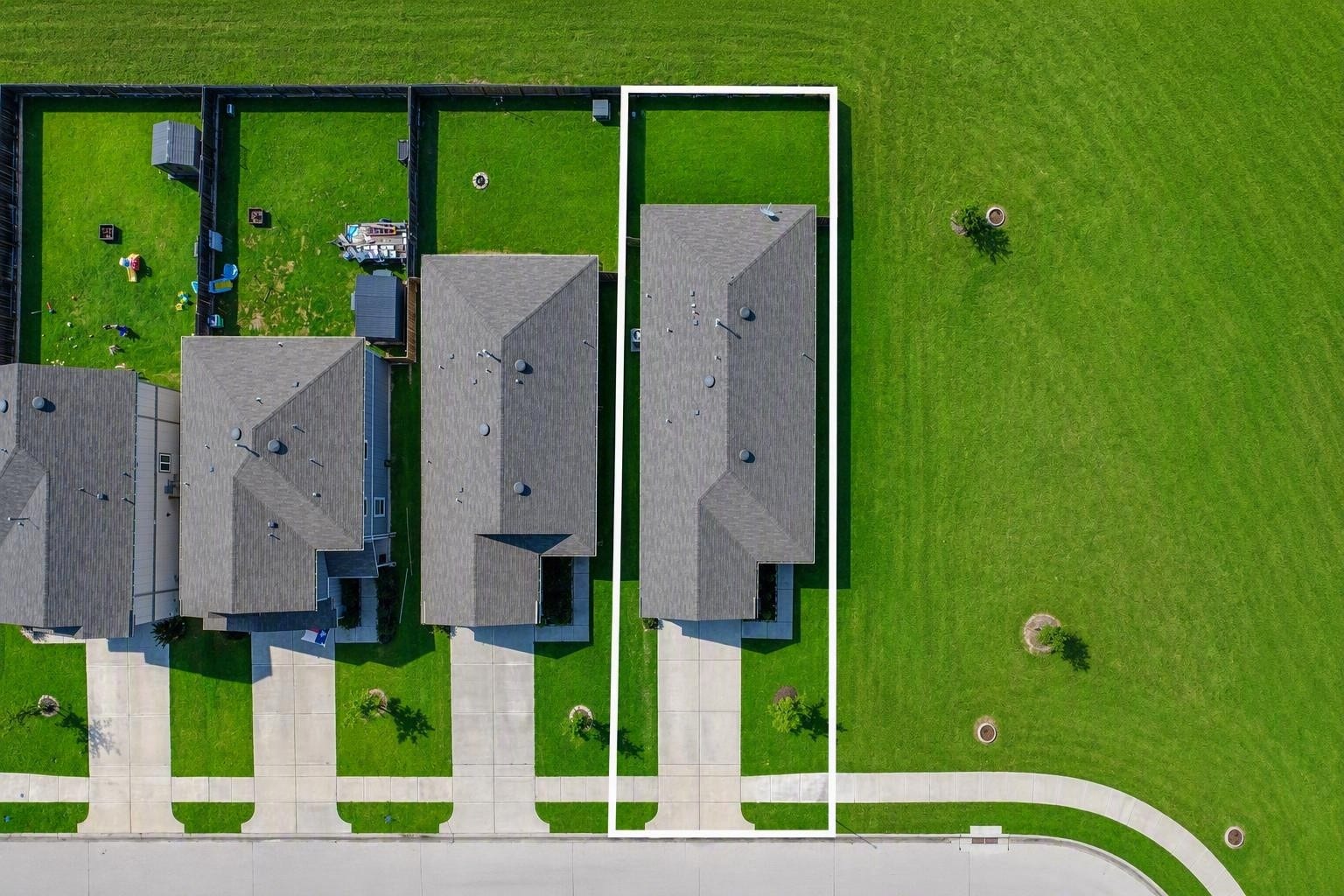 23719 Cranberry Grader Lane, Hockley, TX 77447