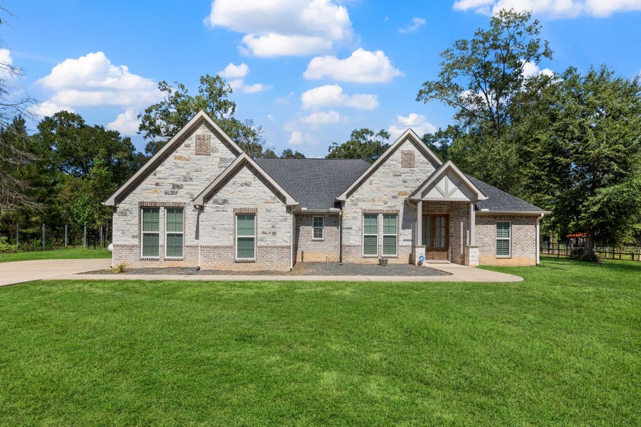 Property photo for 7815 Timber Switch Road, Cleveland, TX