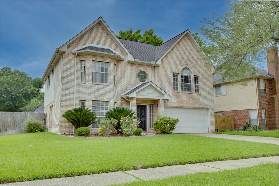Property photo for 303 Welford Lane, Highlands, TX