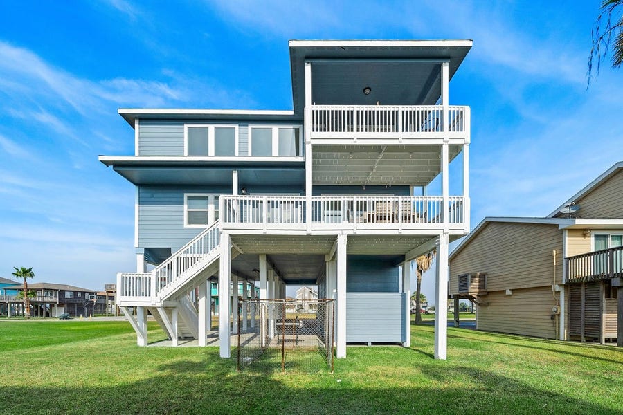 Property photo for 22901 Buena Street, Galveston, TX