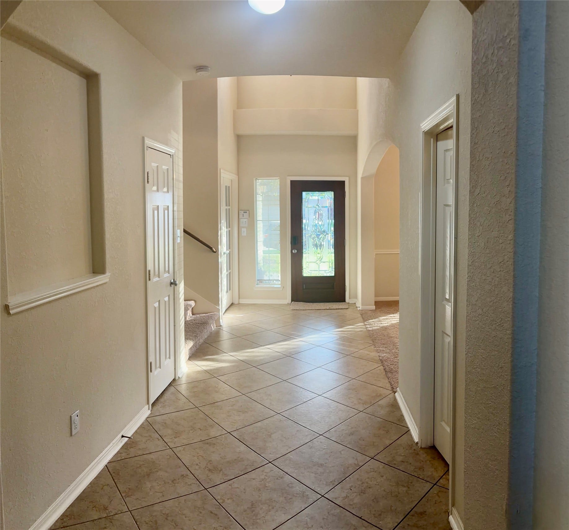 1230 Martinez Court, Friendswood, TX 77546 Formal entry with Elegant leaded Glass wood door