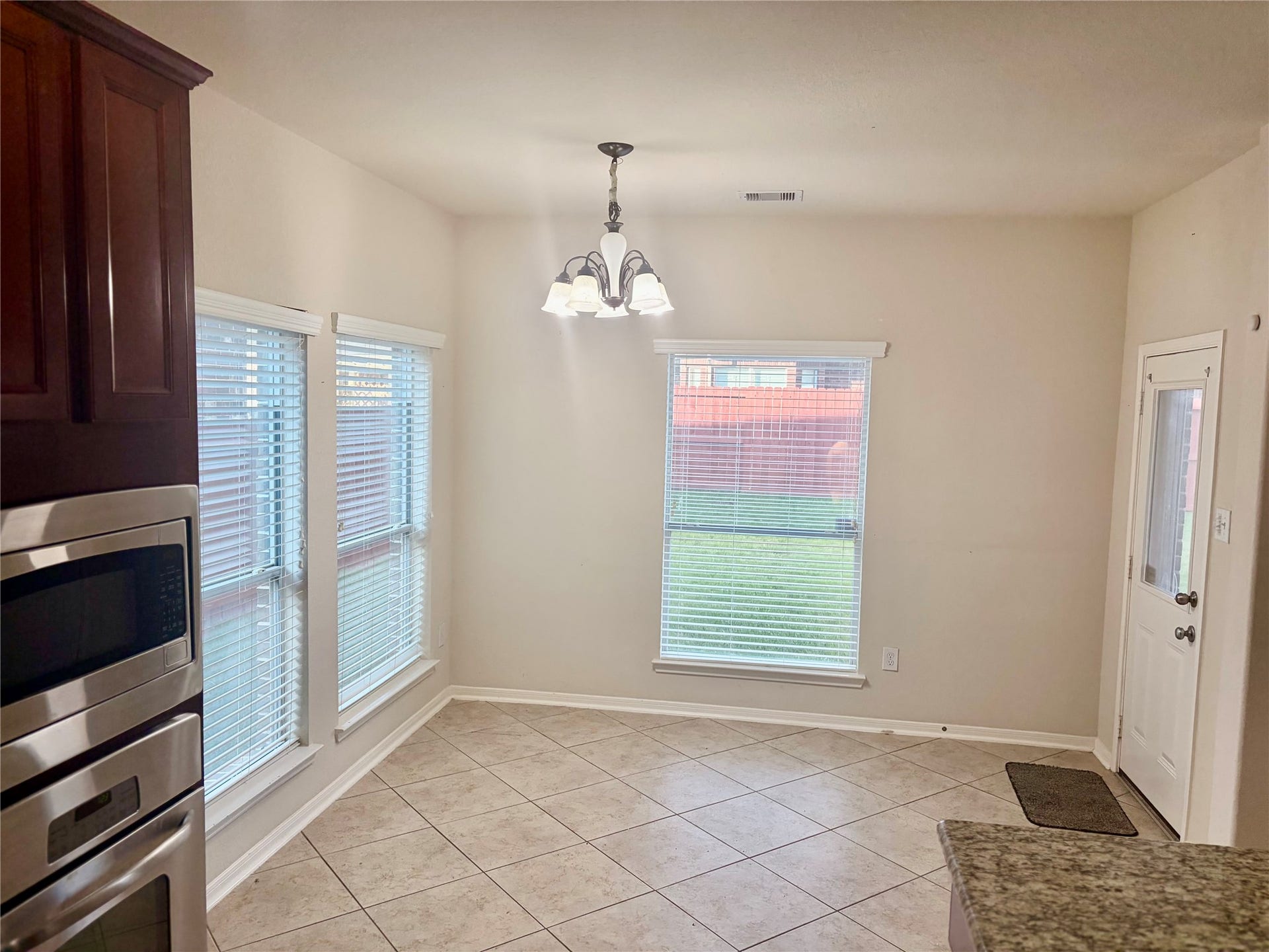 1230 Martinez Court, Friendswood, TX 77546 1230 Martinez Court, Friendswood, TX 77546