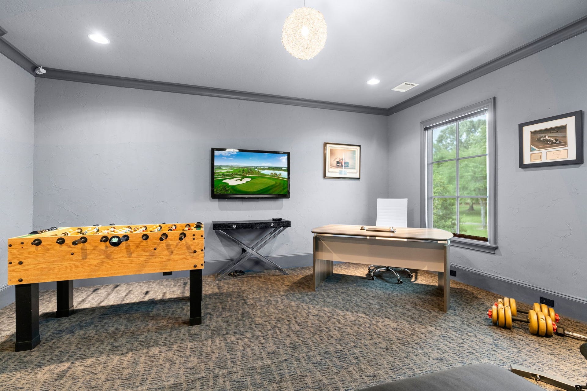 GAME ROOM