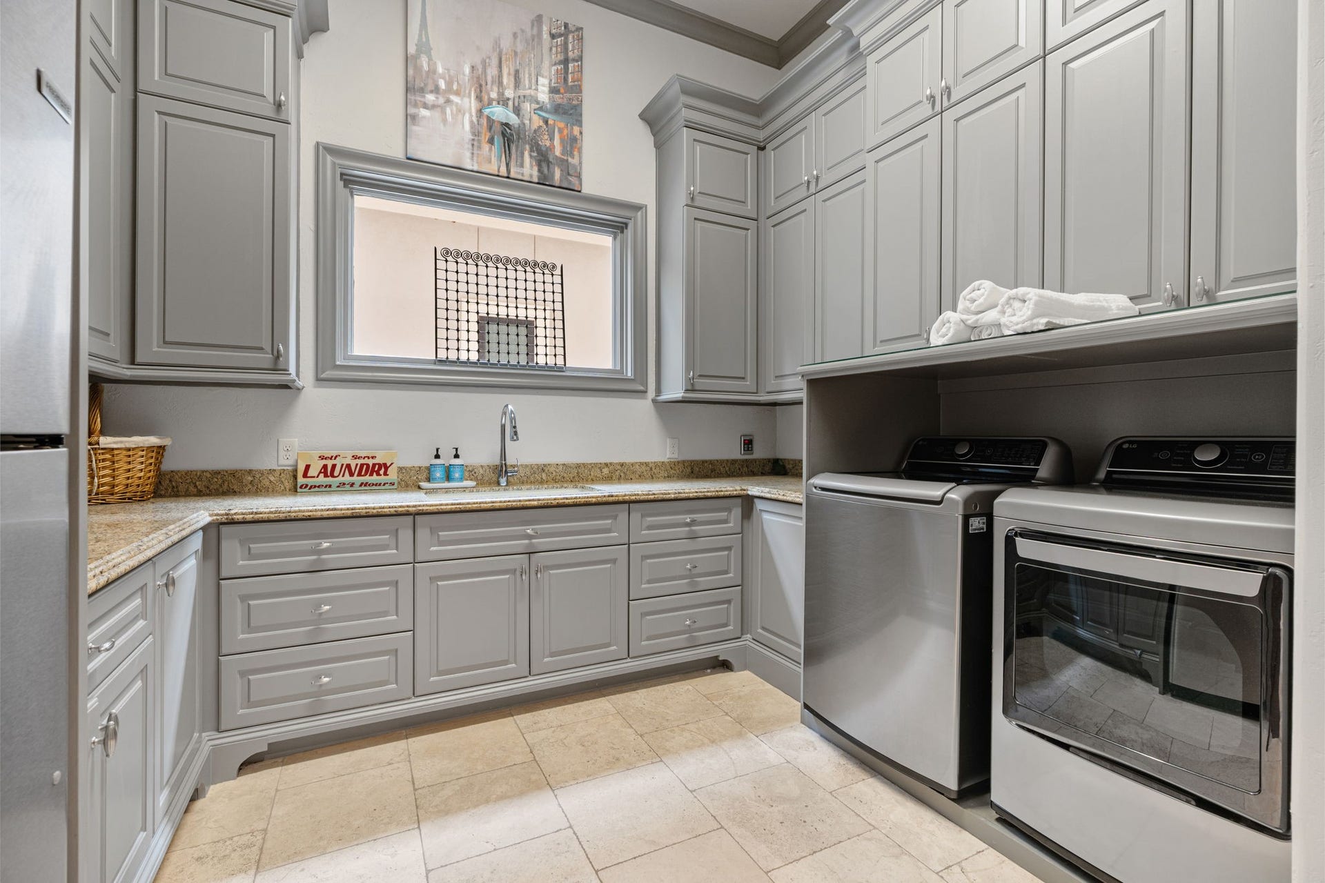 UTILITY ROOM