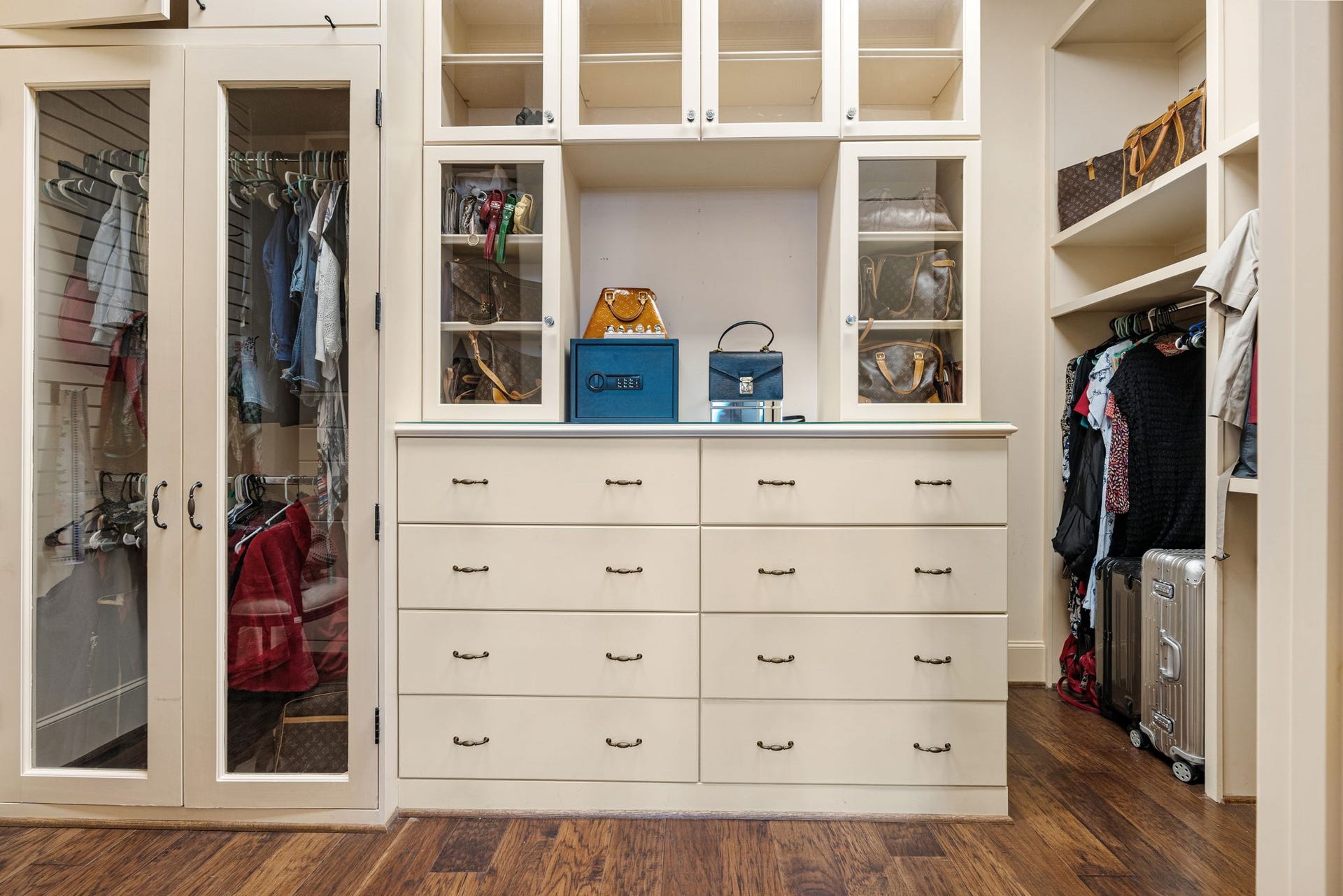 64 Benthaven W, Montgomery, TX 77356