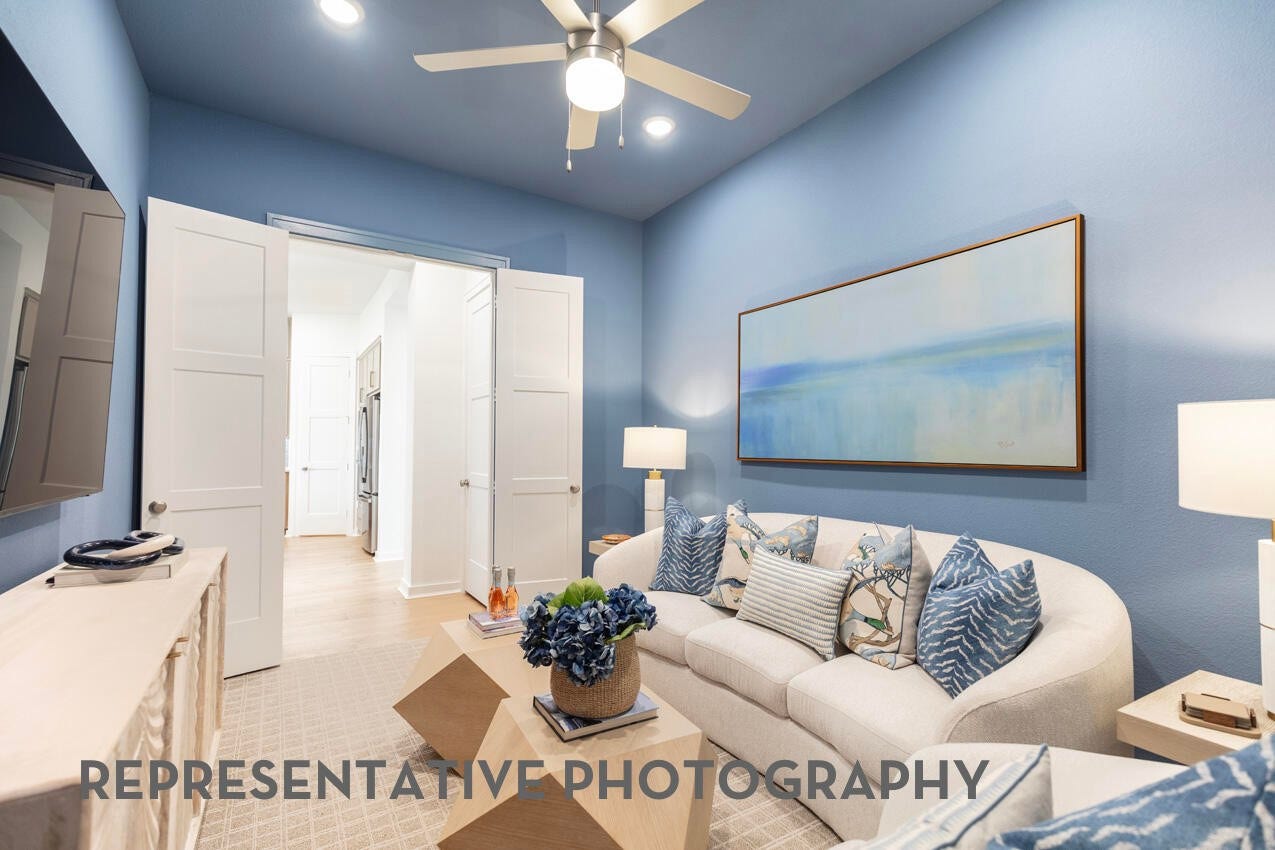 17923 Pathway Forest Lane, Webster, TX 77598 Entertainment Room