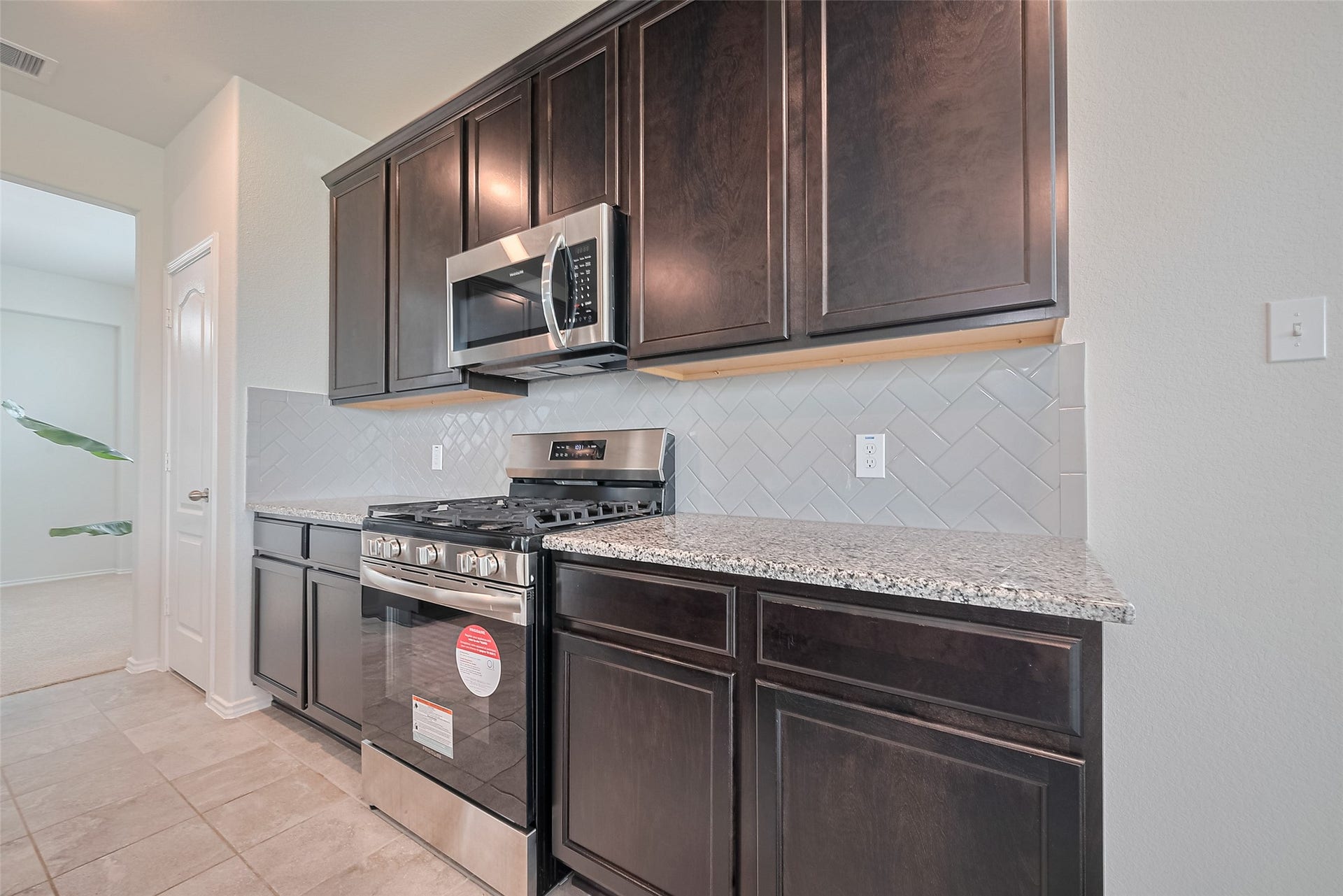 8211 Red Shiner Way, Fulshear, TX 77441 8211 Red Shiner Way, Fulshear, TX 77441