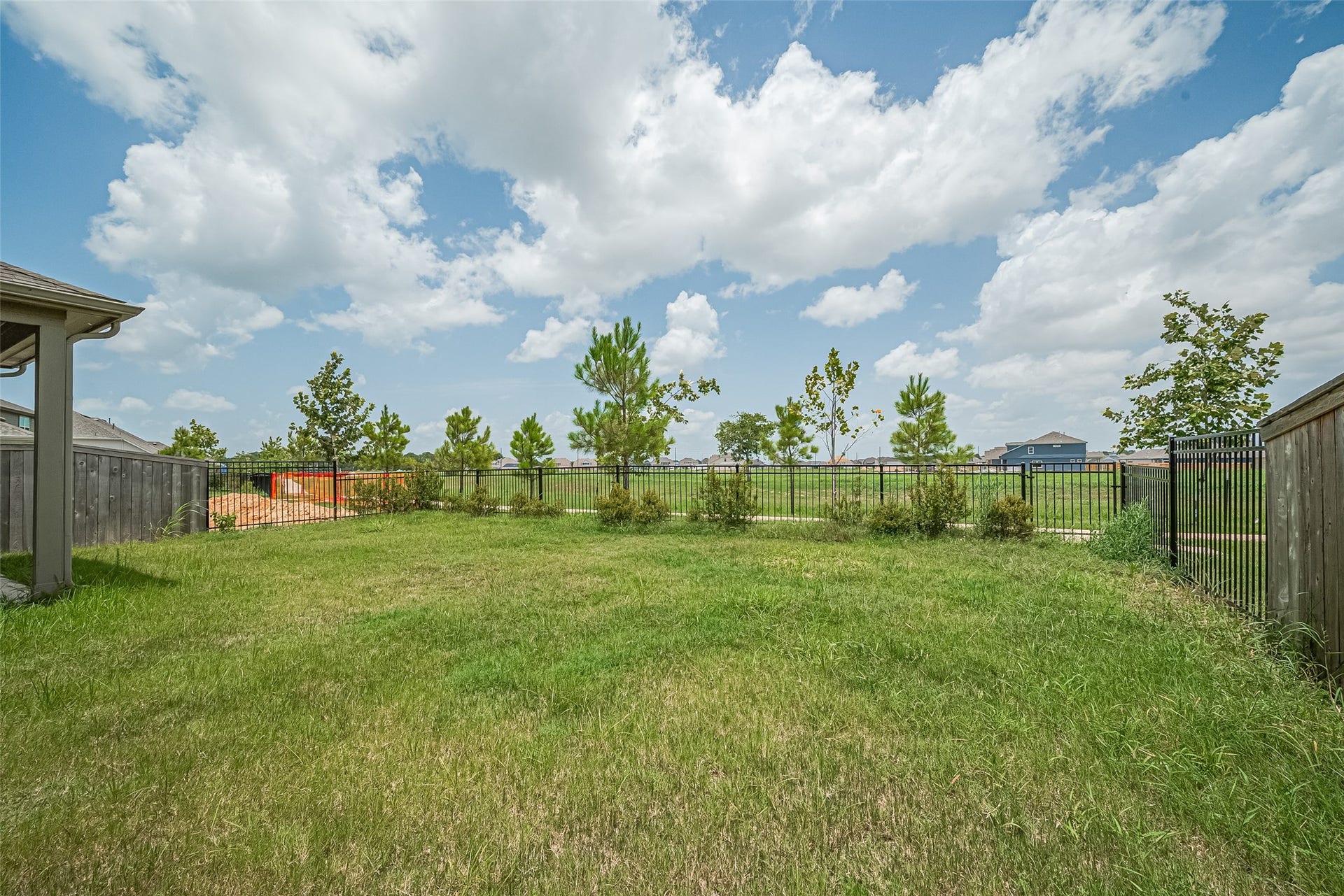 8211 Red Shiner Way, Fulshear, TX 77441 8211 Red Shiner Way, Fulshear, TX 77441