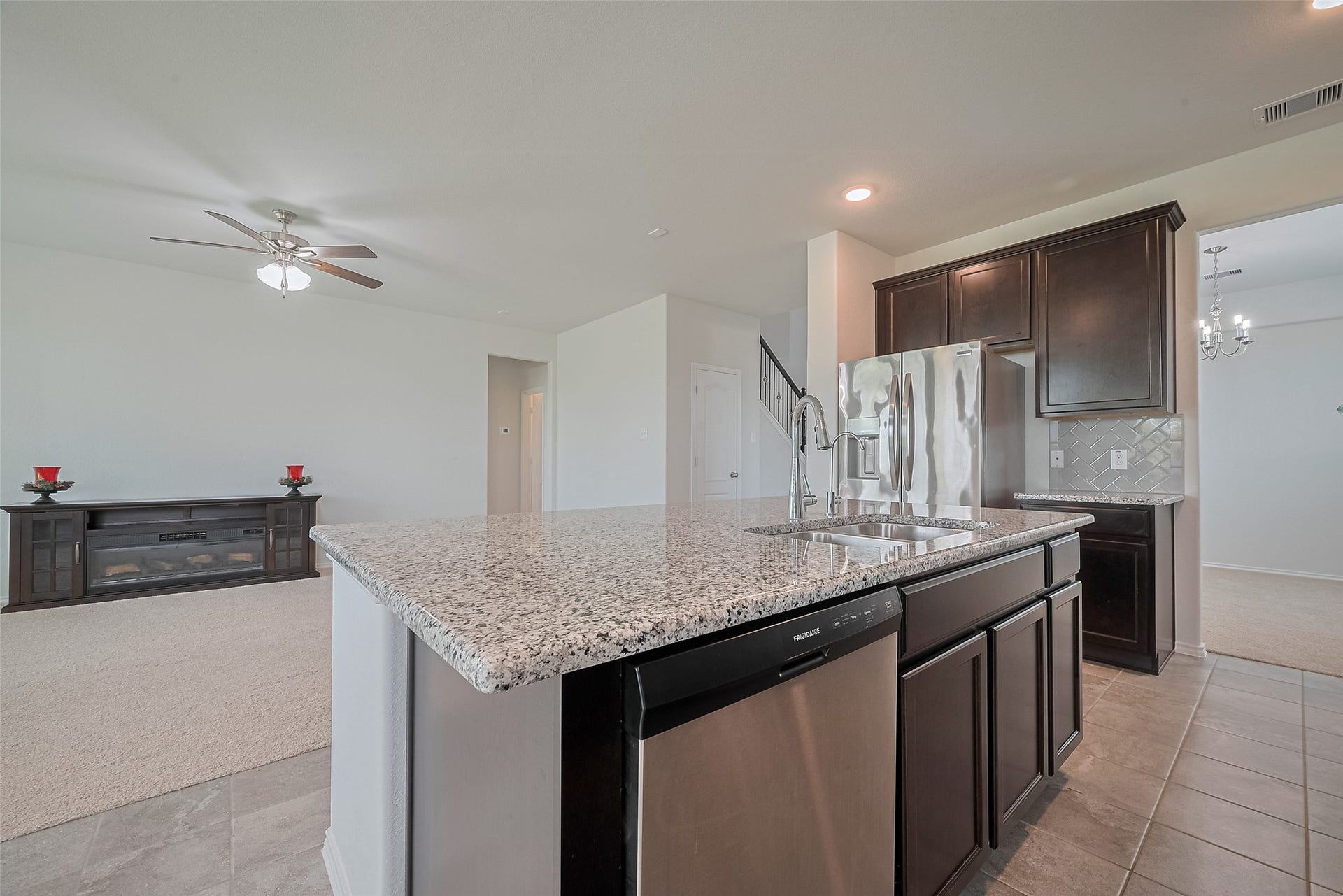 8211 Red Shiner Way, Fulshear, TX 77441 8211 Red Shiner Way, Fulshear, TX 77441
