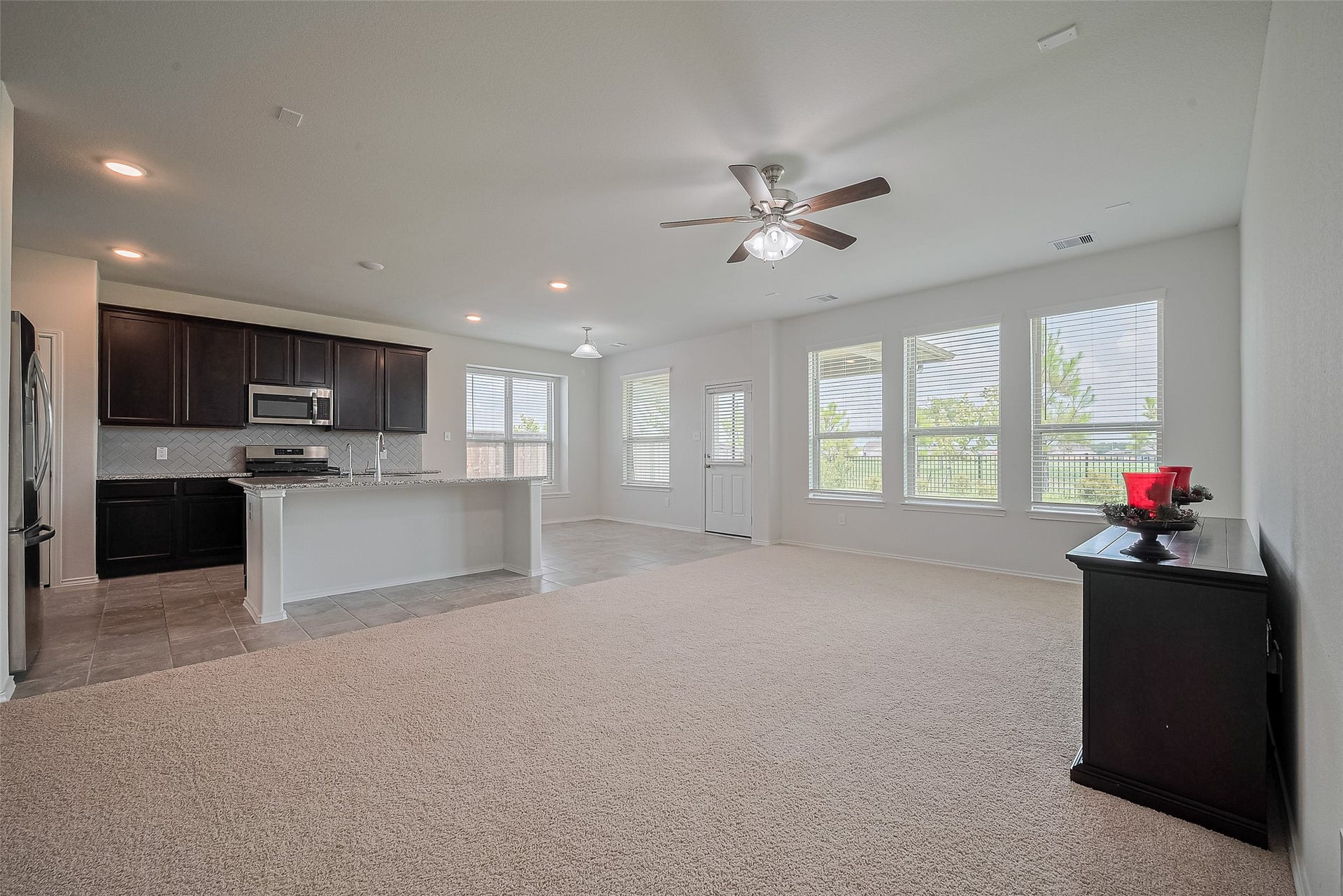 8211 Red Shiner Way, Fulshear, TX 77441 8211 Red Shiner Way, Fulshear, TX 77441