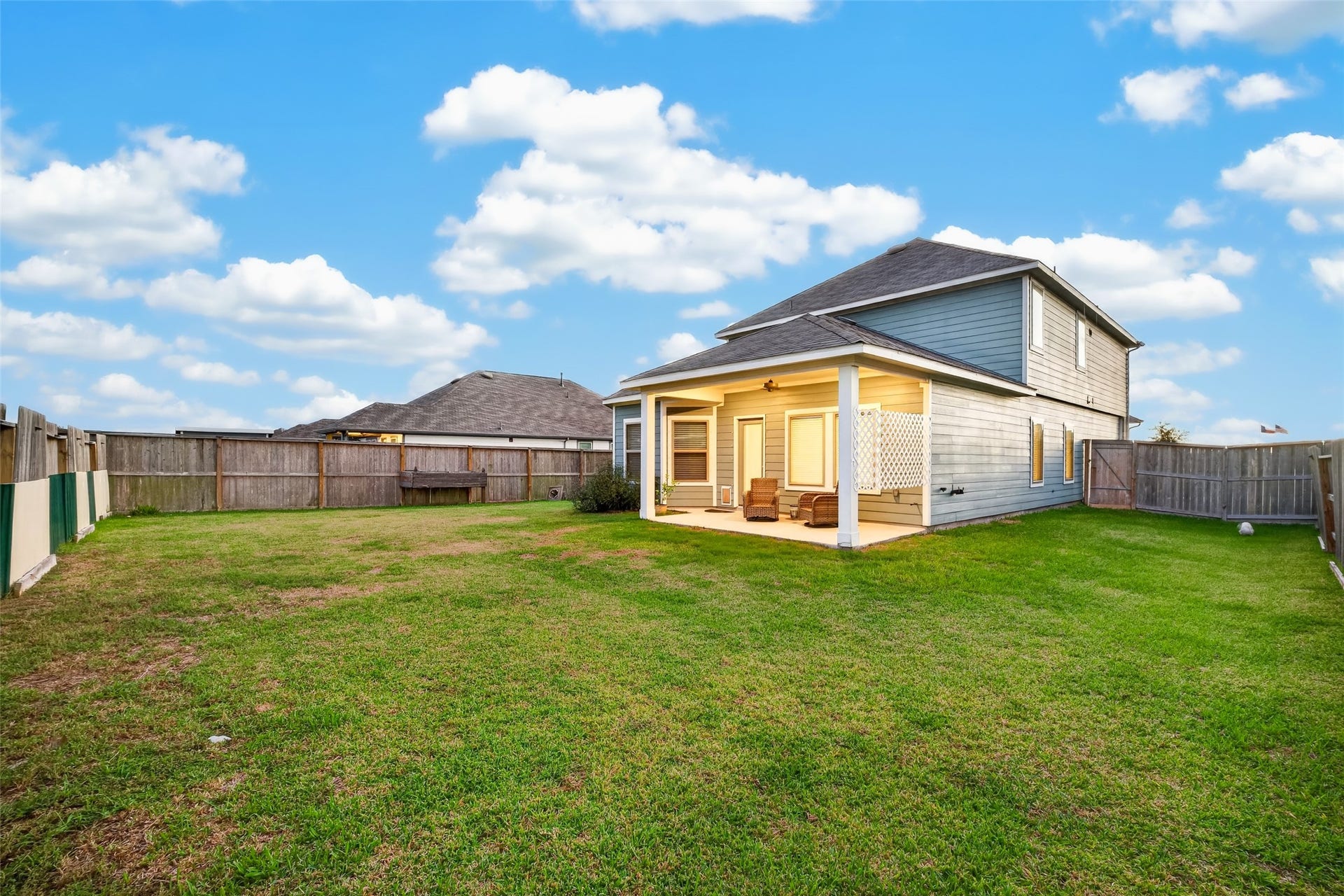 26300 Astral Way, La Marque, TX 77568 26300 Astral Way, La Marque, TX 77568