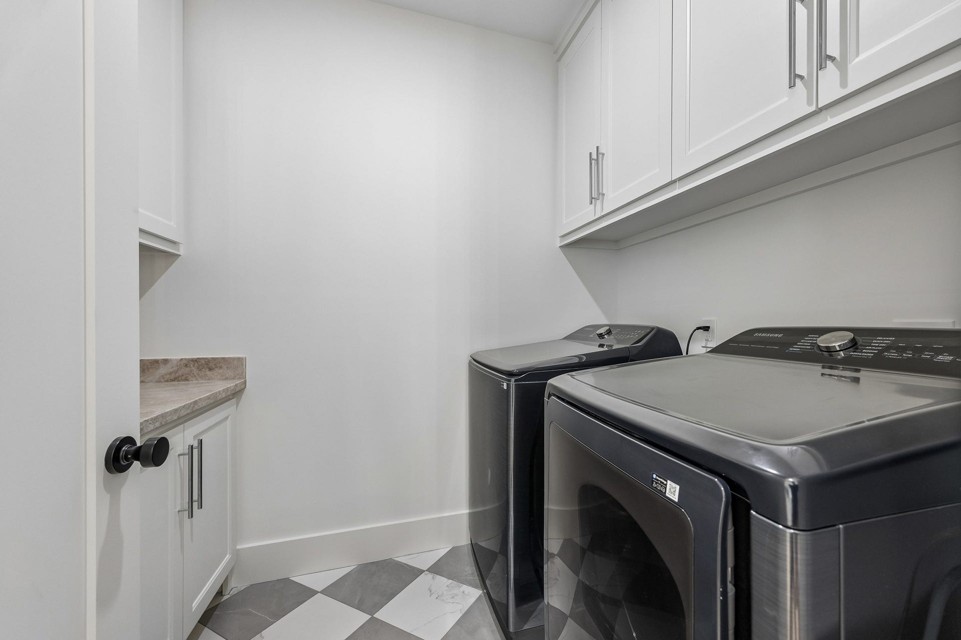 1030 Chamboard Lane, Houston, TX 77018
