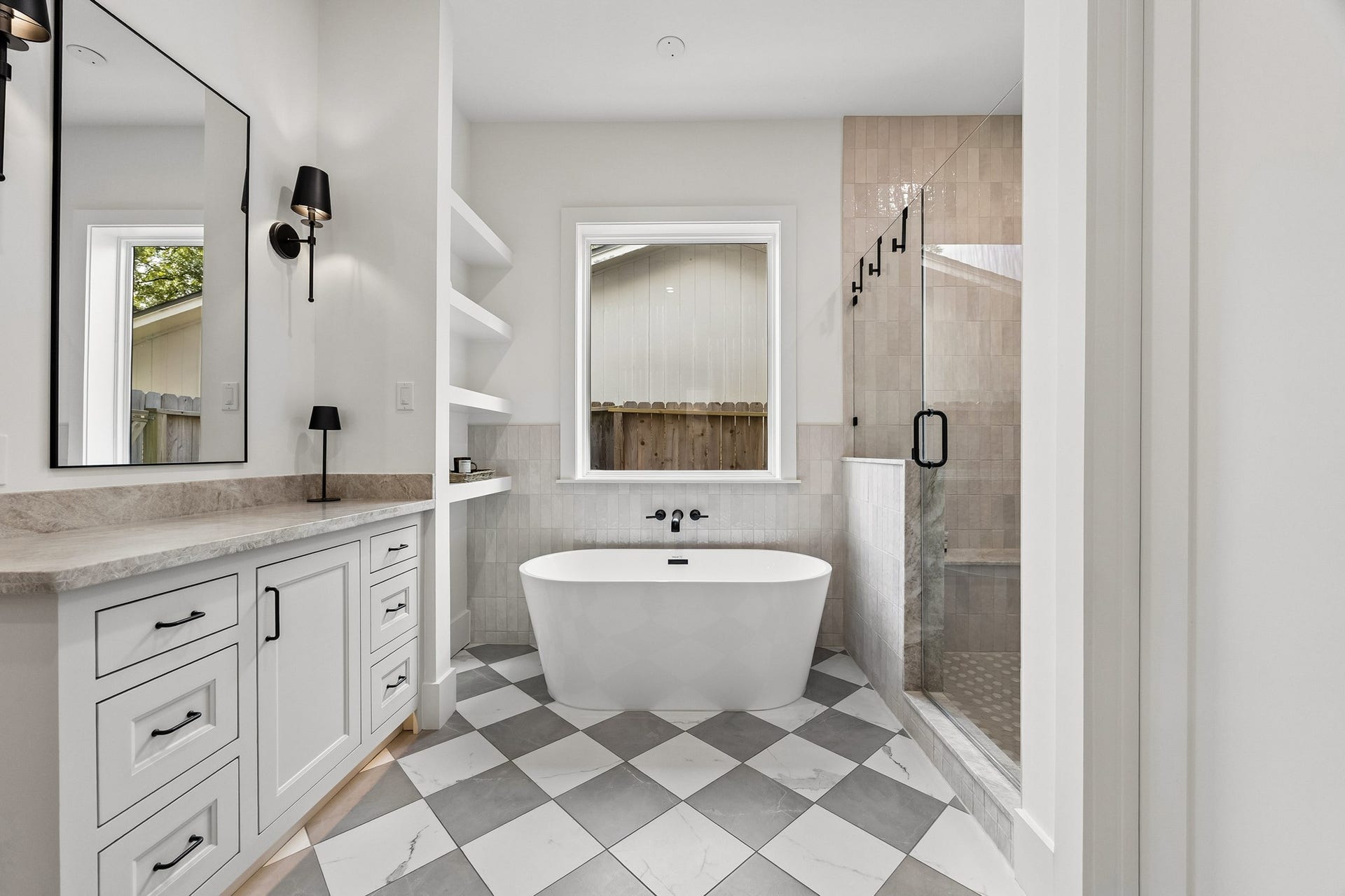 1030 Chamboard Lane, Houston, TX 77018