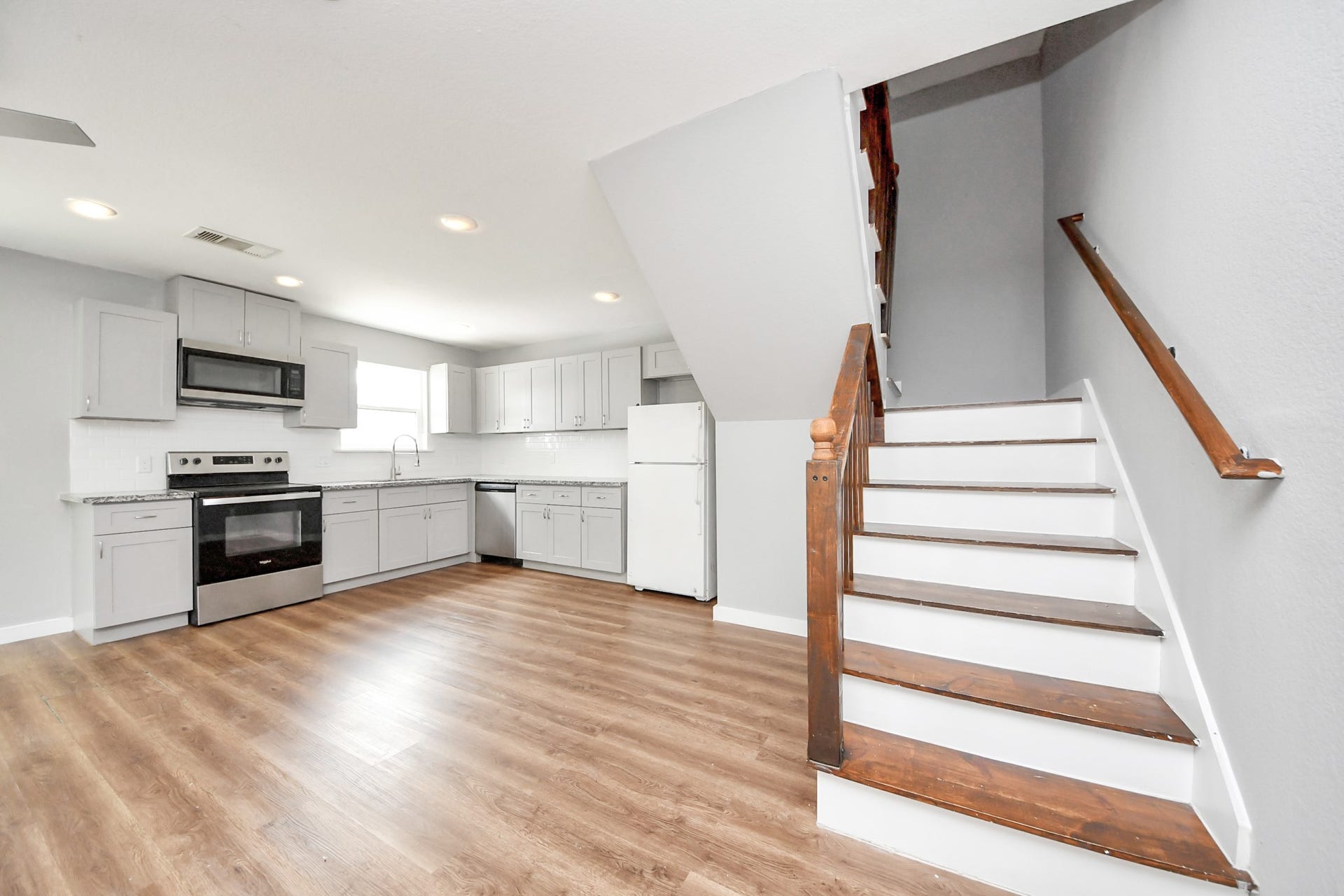8125 Eastover Street, #B, Houston, TX 77028 8125 Eastover Street, #B, Houston, TX 77028