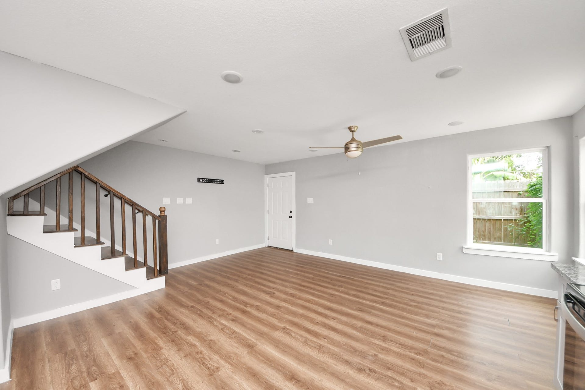 8125 Eastover Street, #B, Houston, TX 77028 8125 Eastover Street, #B, Houston, TX 77028