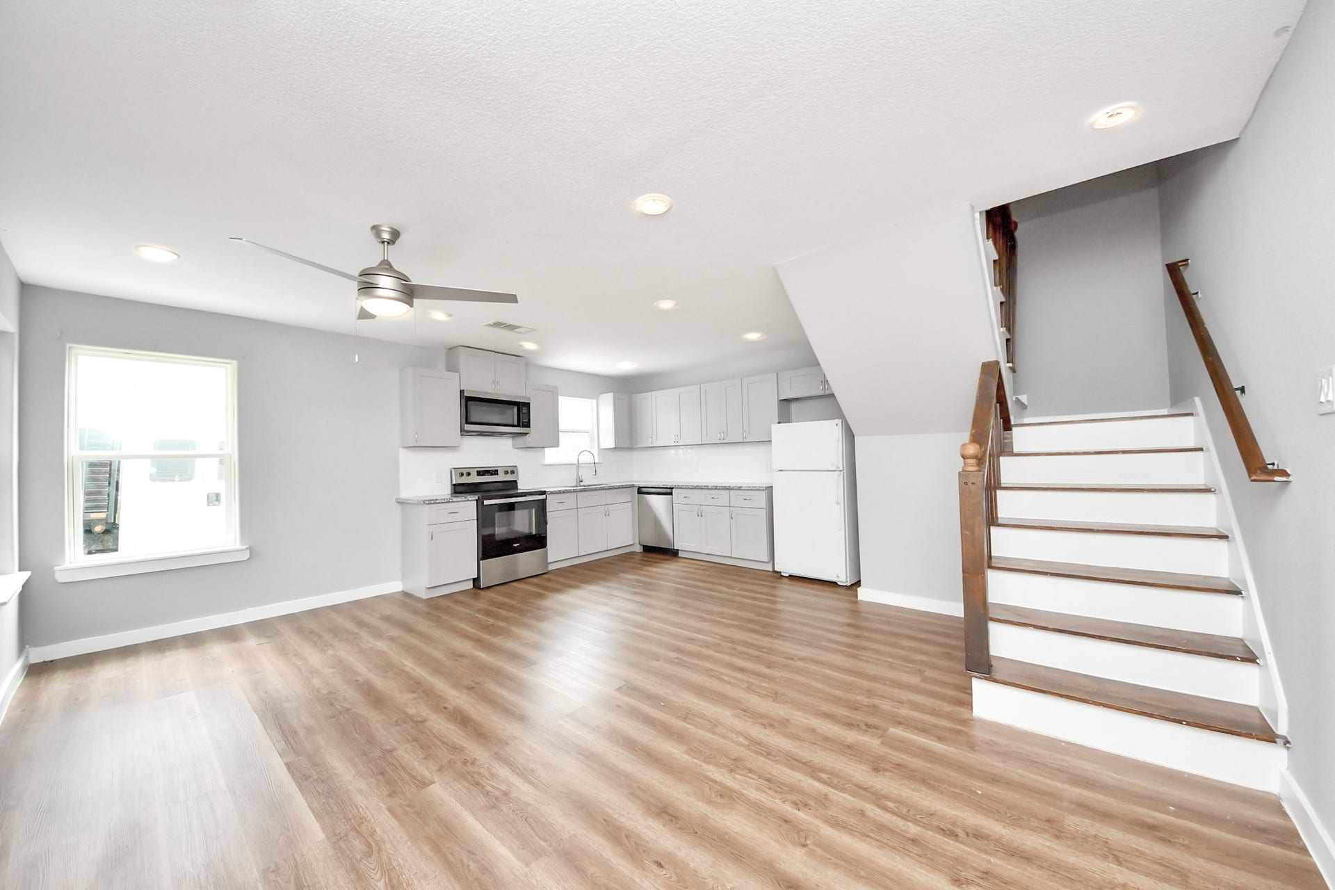 8125 Eastover Street, #B, Houston, TX 77028 8125 Eastover Street, #B, Houston, TX 77028