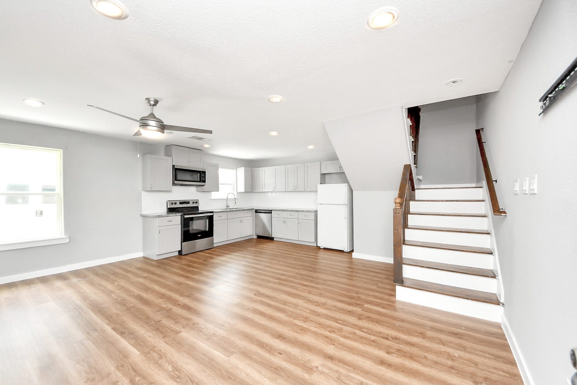 8125 Eastover Street, #B, Houston, TX 77028 8125 Eastover Street, #B, Houston, TX 77028