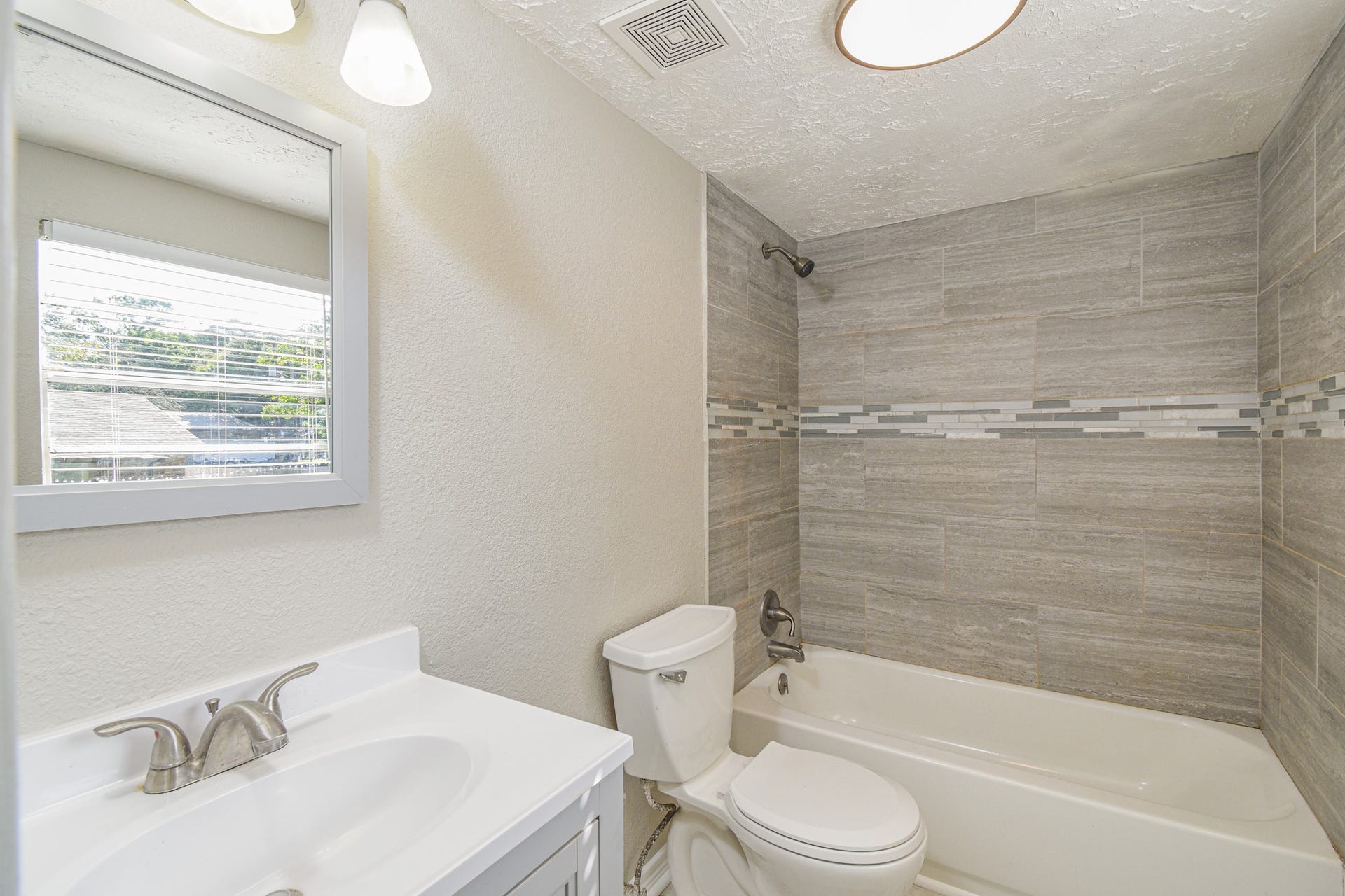 507 Sioux River Road, Conroe, TX 77316 507 Sioux River Road, Conroe, TX 77316